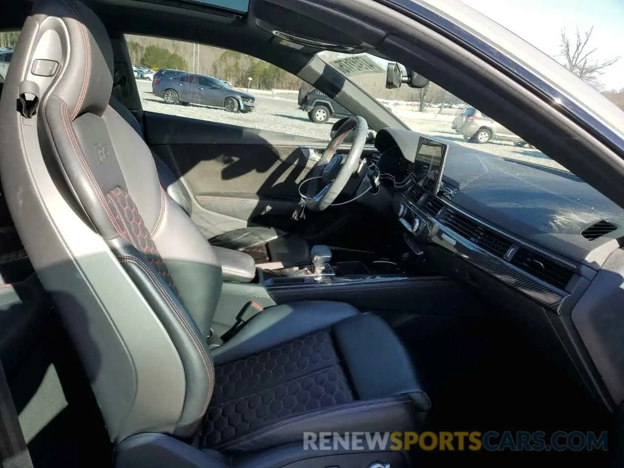 10 Photograph of a damaged car WUANWAF53MA902318 AUDI S5/RS5 2021