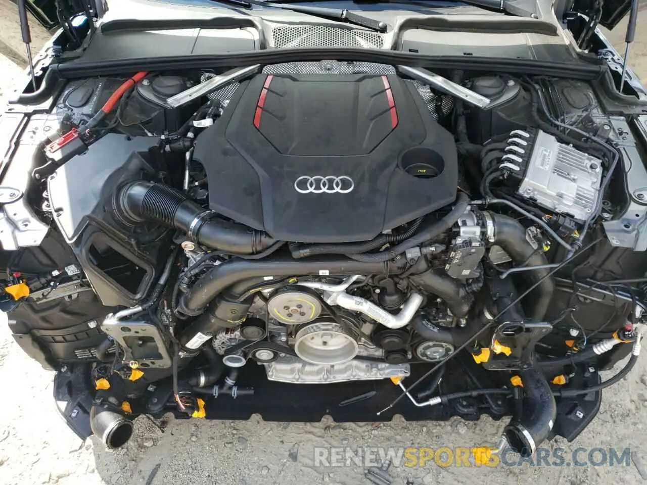 7 Photograph of a damaged car WAUA4CF50NA026383 AUDI S5/RS5 2022
