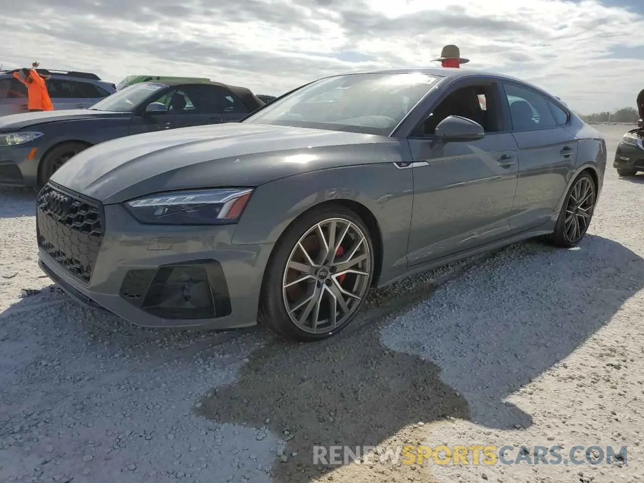1 Фотография поврежденного автомобиля WAUB4CF51NA029040 AUDI S5/RS5 2022