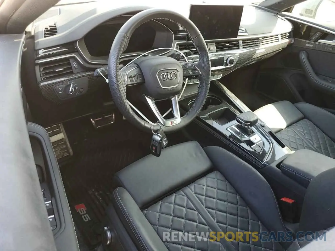 8 Фотография поврежденного автомобиля WAUB4CF51NA029040 AUDI S5/RS5 2022
