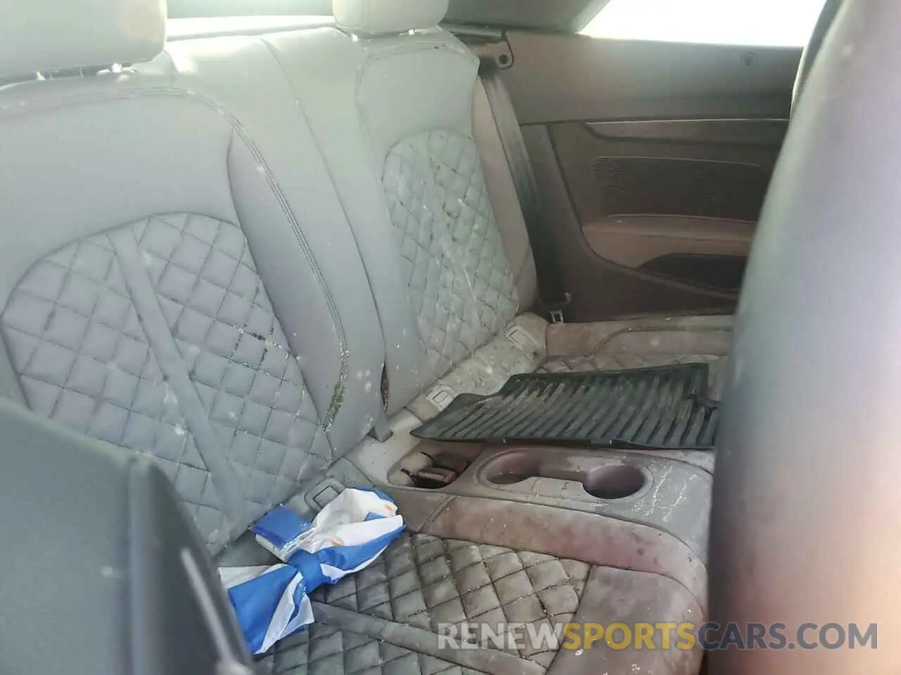 10 Photograph of a damaged car WAUW4GF58RN000190 AUDI S5/RS5 2024