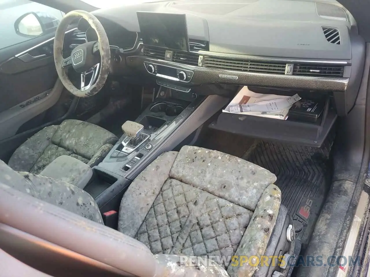 8 Photograph of a damaged car WAUW4GF58RN000190 AUDI S5/RS5 2024