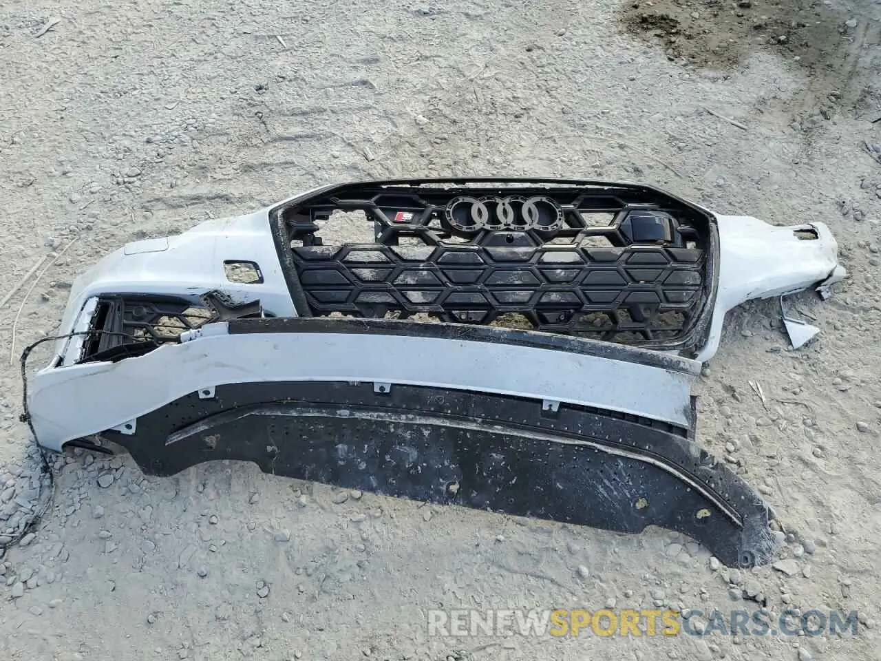 14 Photograph of a damaged car WAUFFBF21SN029314 AUDI S6/RS6 2025