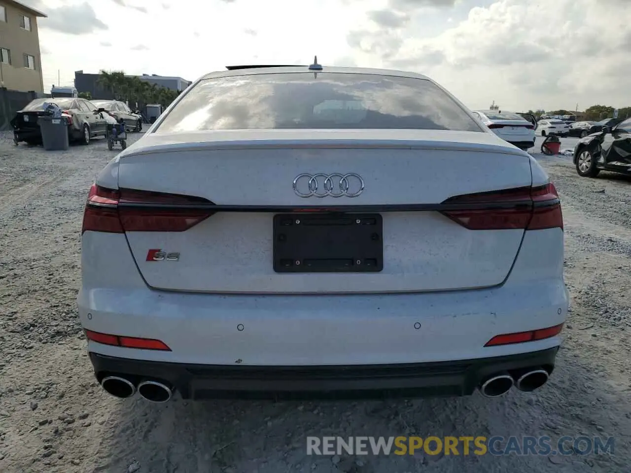 6 Photograph of a damaged car WAUFFBF21SN029314 AUDI S6/RS6 2025