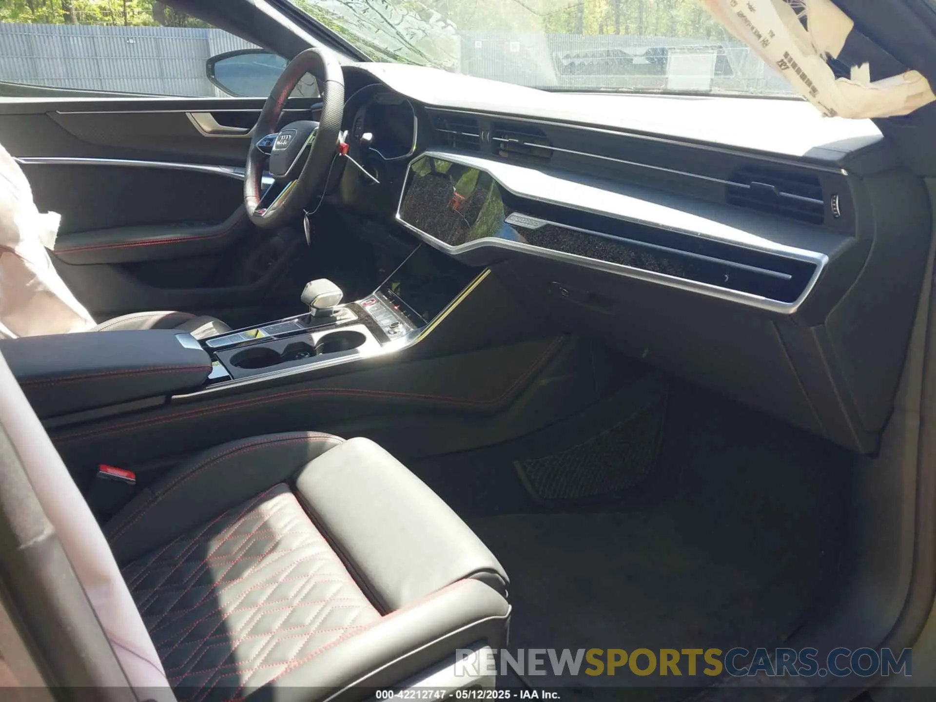 5 Photograph of a damaged car WAURFBF25SN019477 AUDI S7 SPORTBACK 2025
