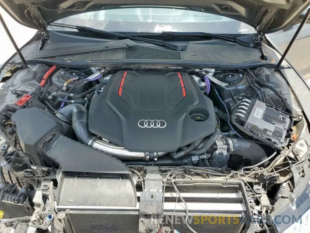 11 Photograph of a damaged car WAUSFBF25MN079151 AUDI S7/RS7 2021