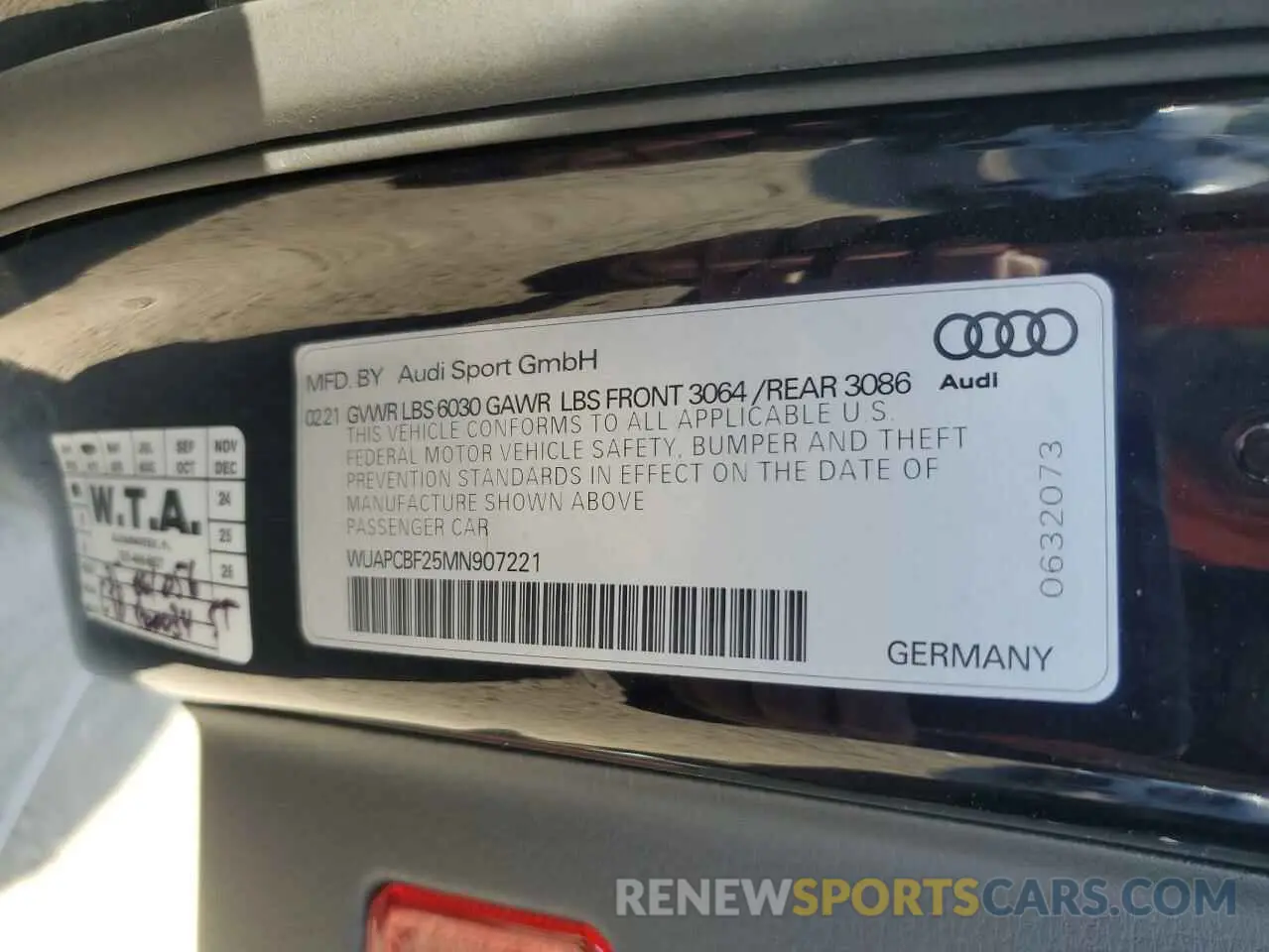 13 Photograph of a damaged car WUAPCBF25MN907221 AUDI S7/RS7 2021