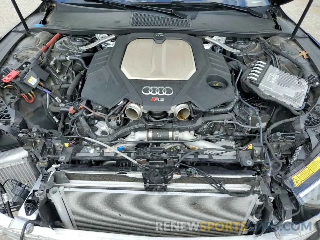 11 Photograph of a damaged car WUAPCBF27NN905150 AUDI S7/RS7 2022