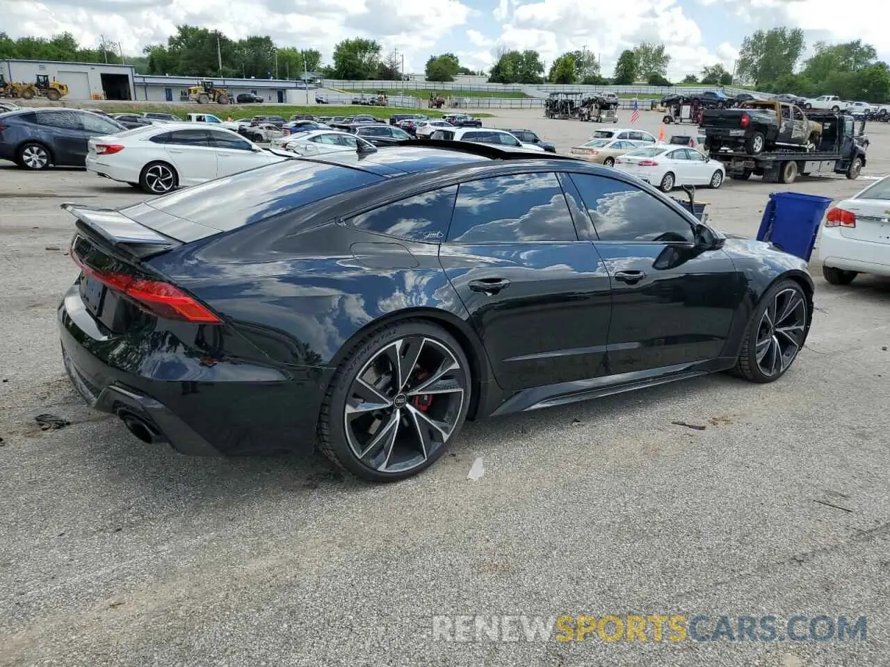 3 Photograph of a damaged car WUAPCBF27NN905150 AUDI S7/RS7 2022