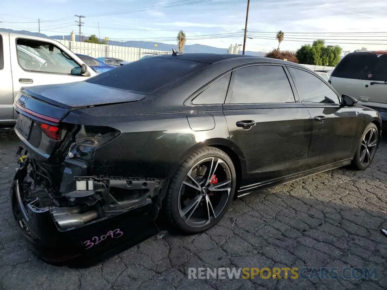 3 Photograph of a damaged car WAU8SAF89LN013818 AUDI S8 2020