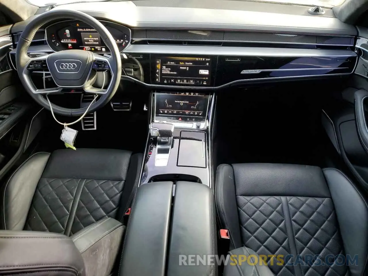 8 Photograph of a damaged car WAU8SAF89LN013818 AUDI S8 2020