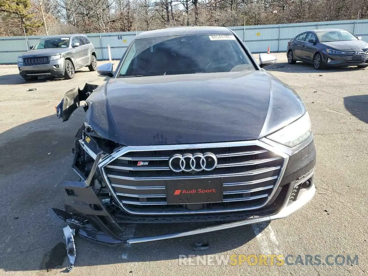 5 Photograph of a damaged car WAU8SAF85MN022517 AUDI S8 2021