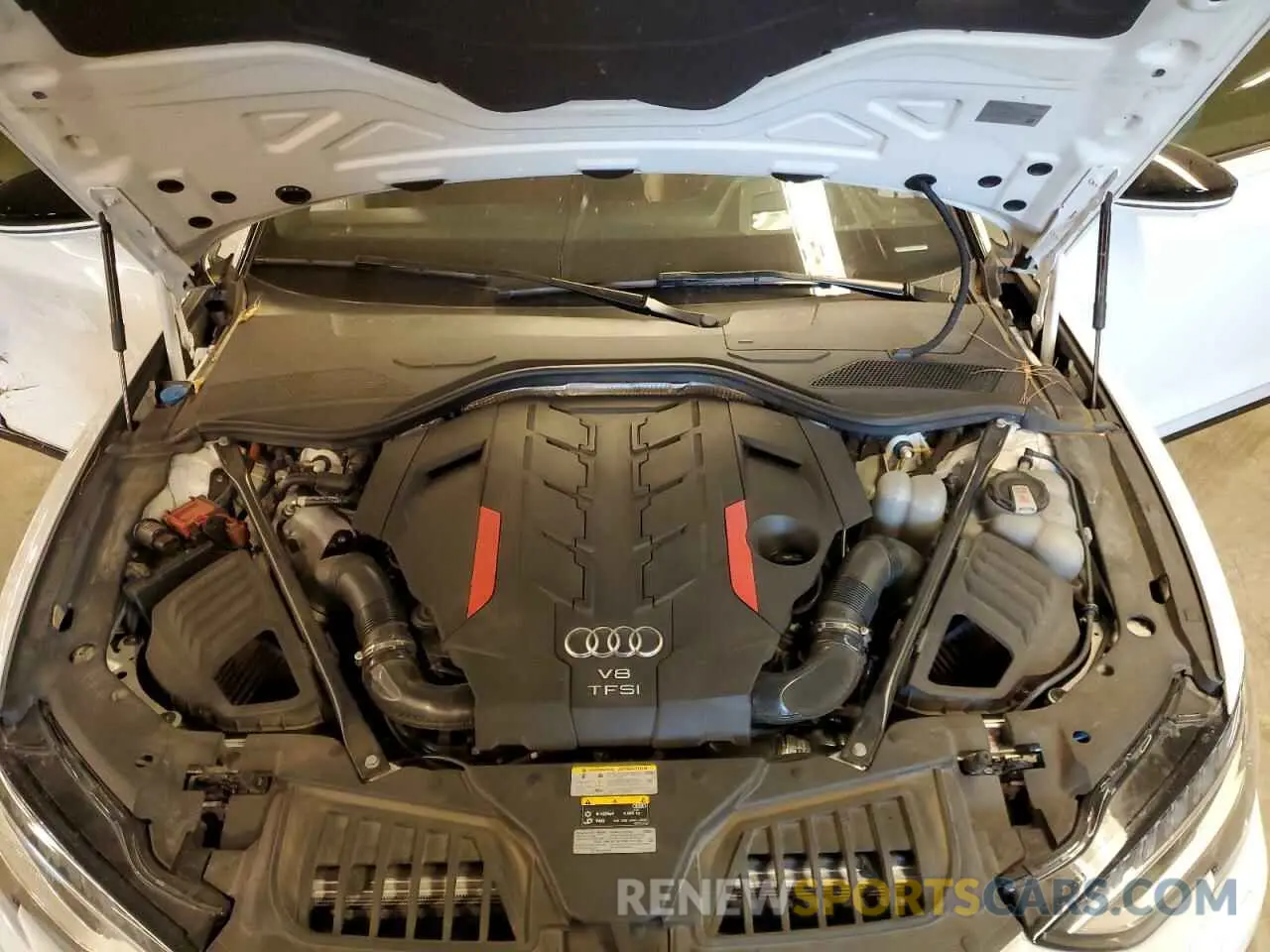 12 Photograph of a damaged car WAULSBF83NN008651 AUDI S8 2022