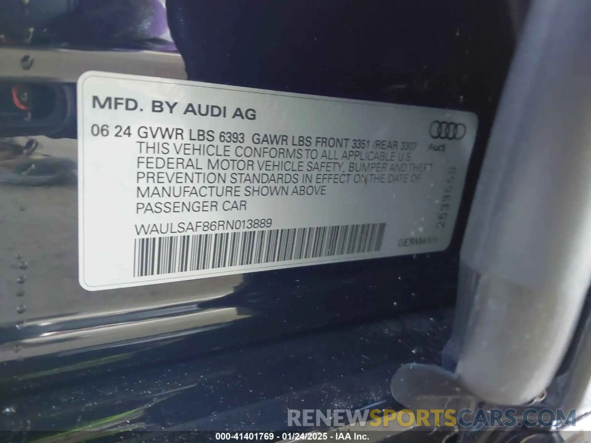 9 Фотография поврежденного автомобиля WAULSAF86RN013889 AUDI S8 2024