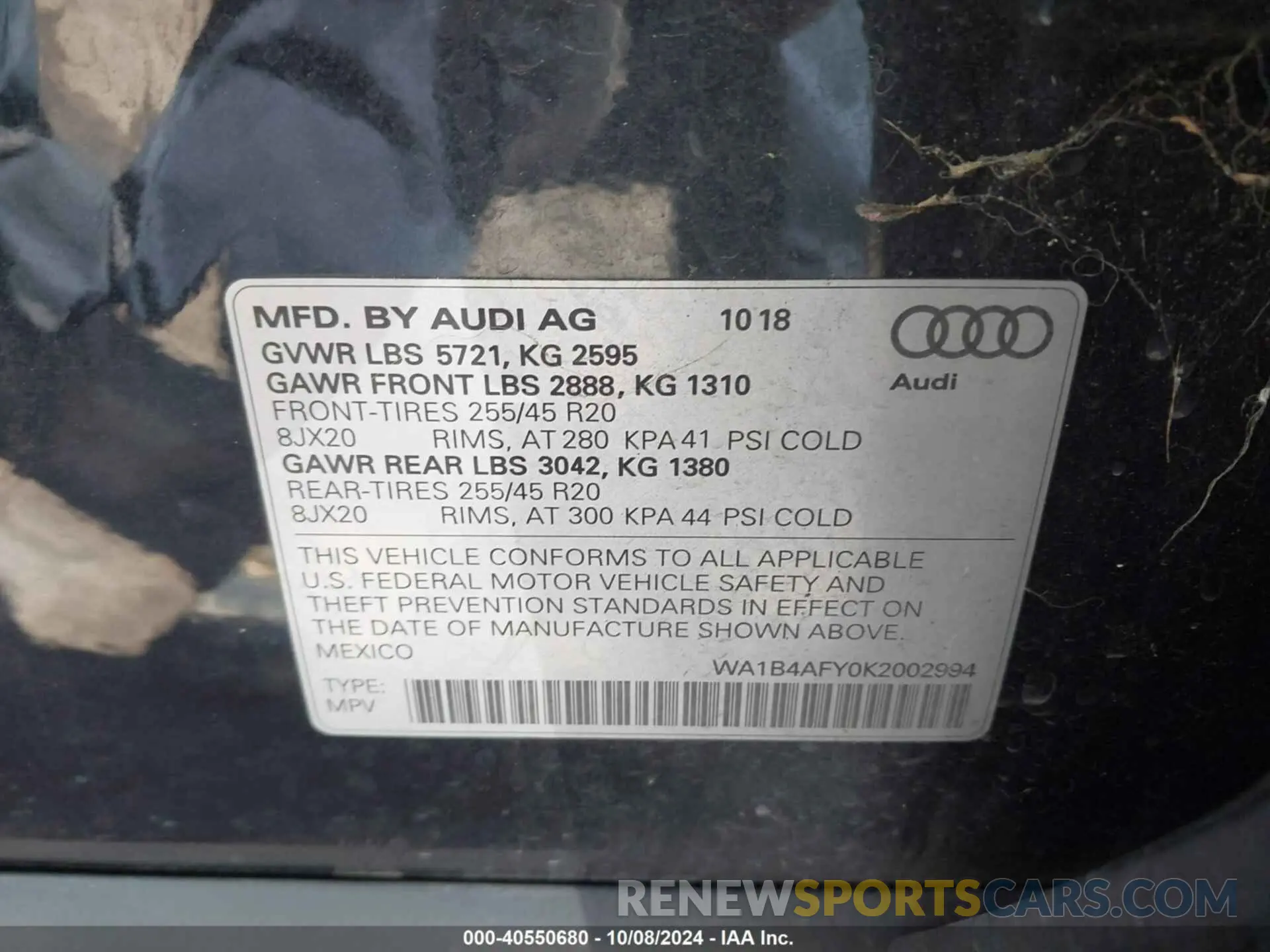 9 Photograph of a damaged car WA1B4AFY0K2002994 AUDI SQ5 2019