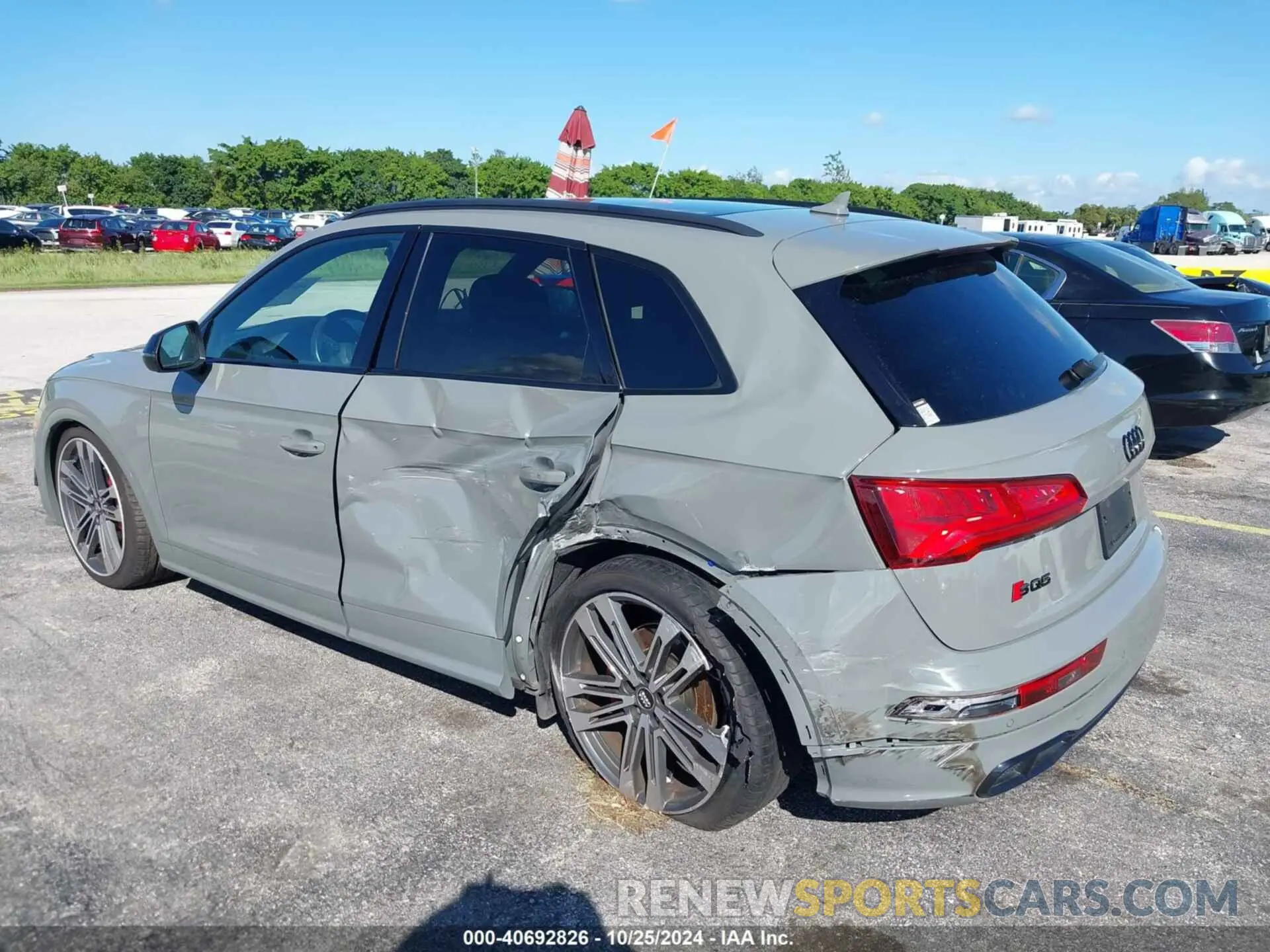 6 Фотография поврежденного автомобиля WA1B4AFY0K2116350 AUDI SQ5 2019