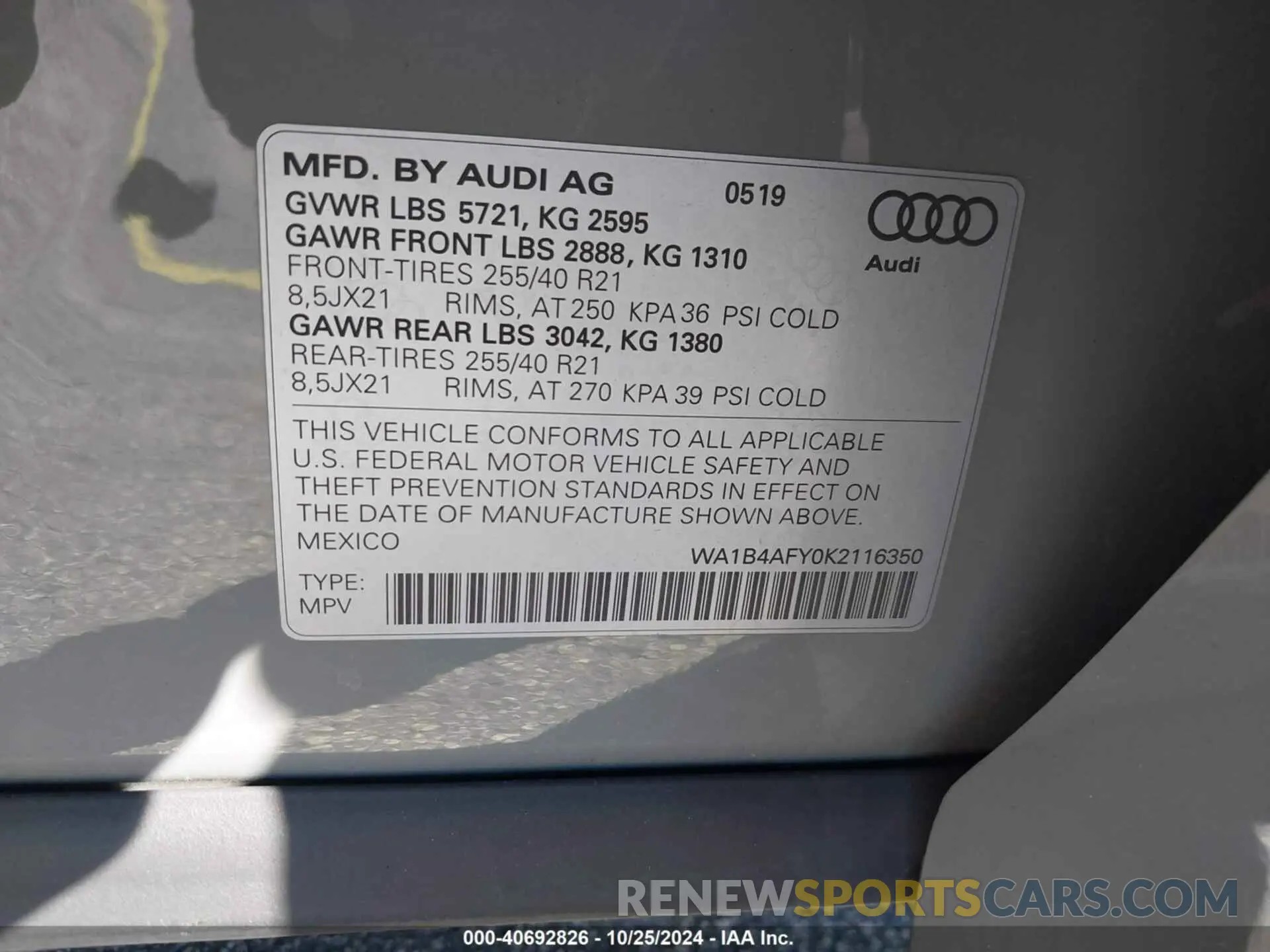 9 Фотография поврежденного автомобиля WA1B4AFY0K2116350 AUDI SQ5 2019