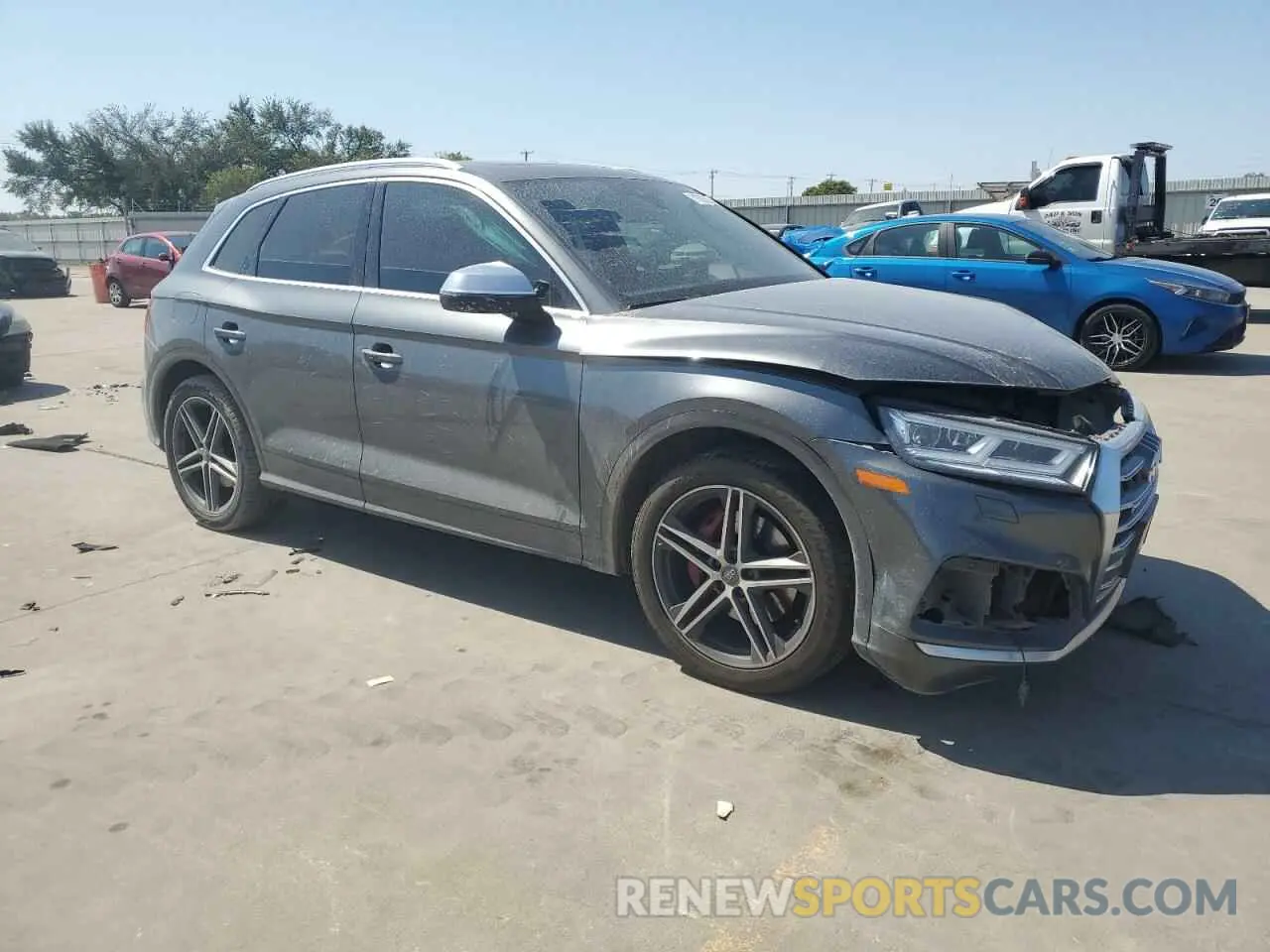 4 Photograph of a damaged car WA1B4AFY1K2086906 AUDI SQ5 2019