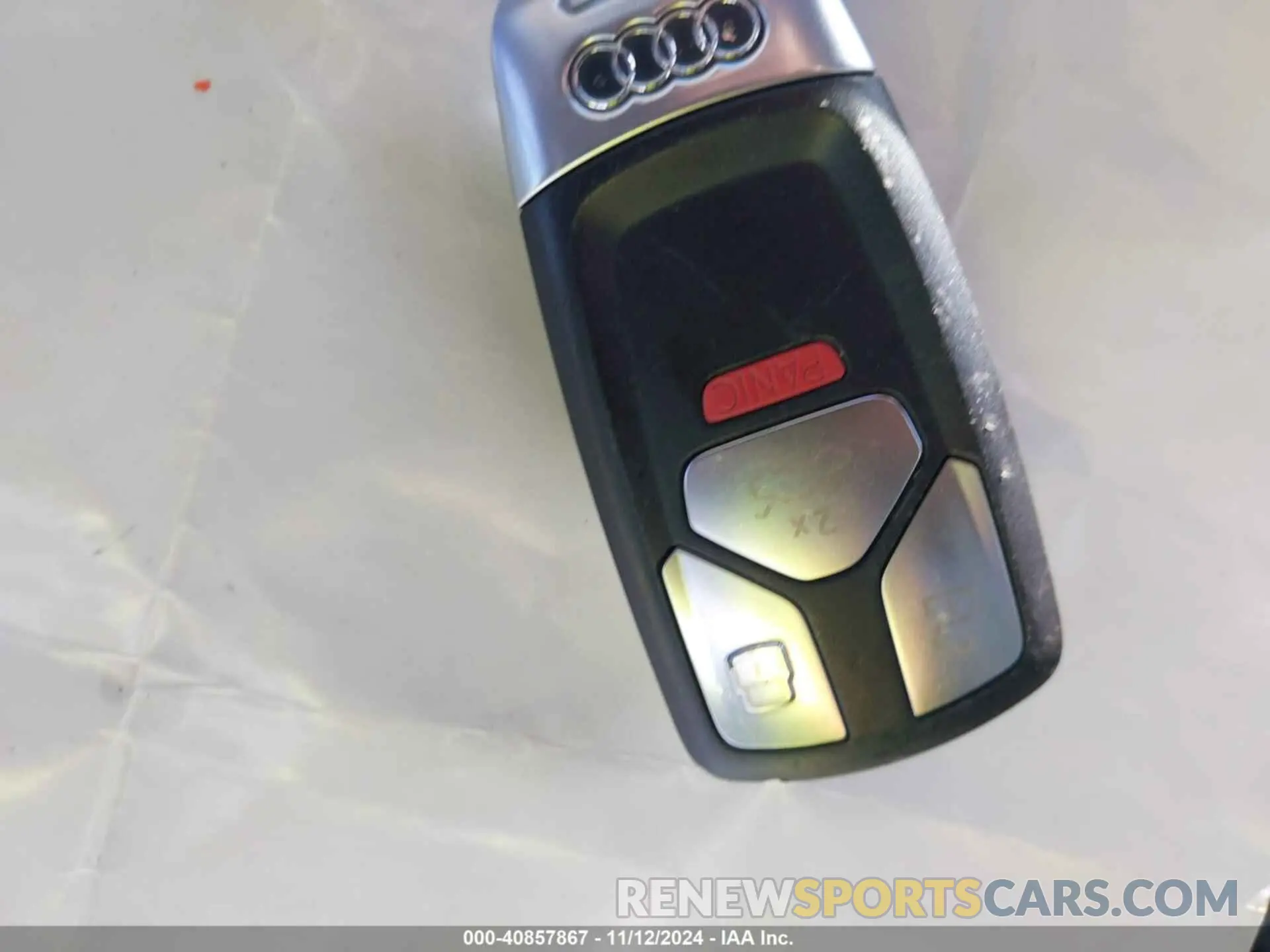 11 Photograph of a damaged car WA1B4AFY2K2045569 AUDI SQ5 2019