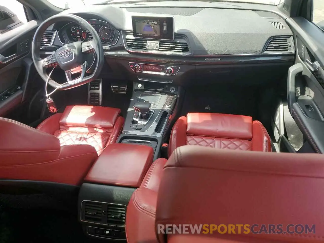8 Photograph of a damaged car WA1B4AFY2K2131402 AUDI SQ5 2019
