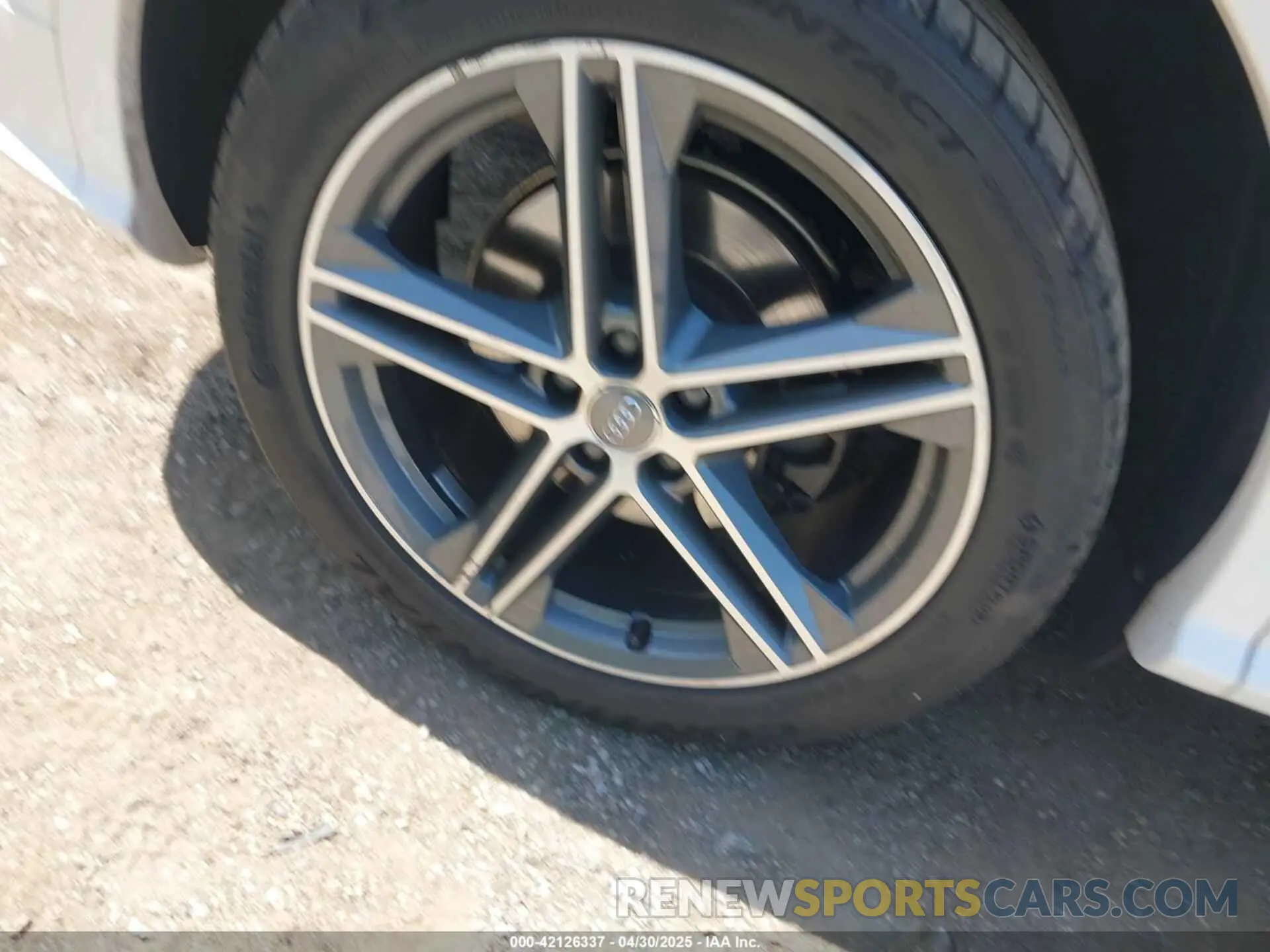 12 Фотография поврежденного автомобиля WA1B4AFY4K2002089 AUDI SQ5 2019