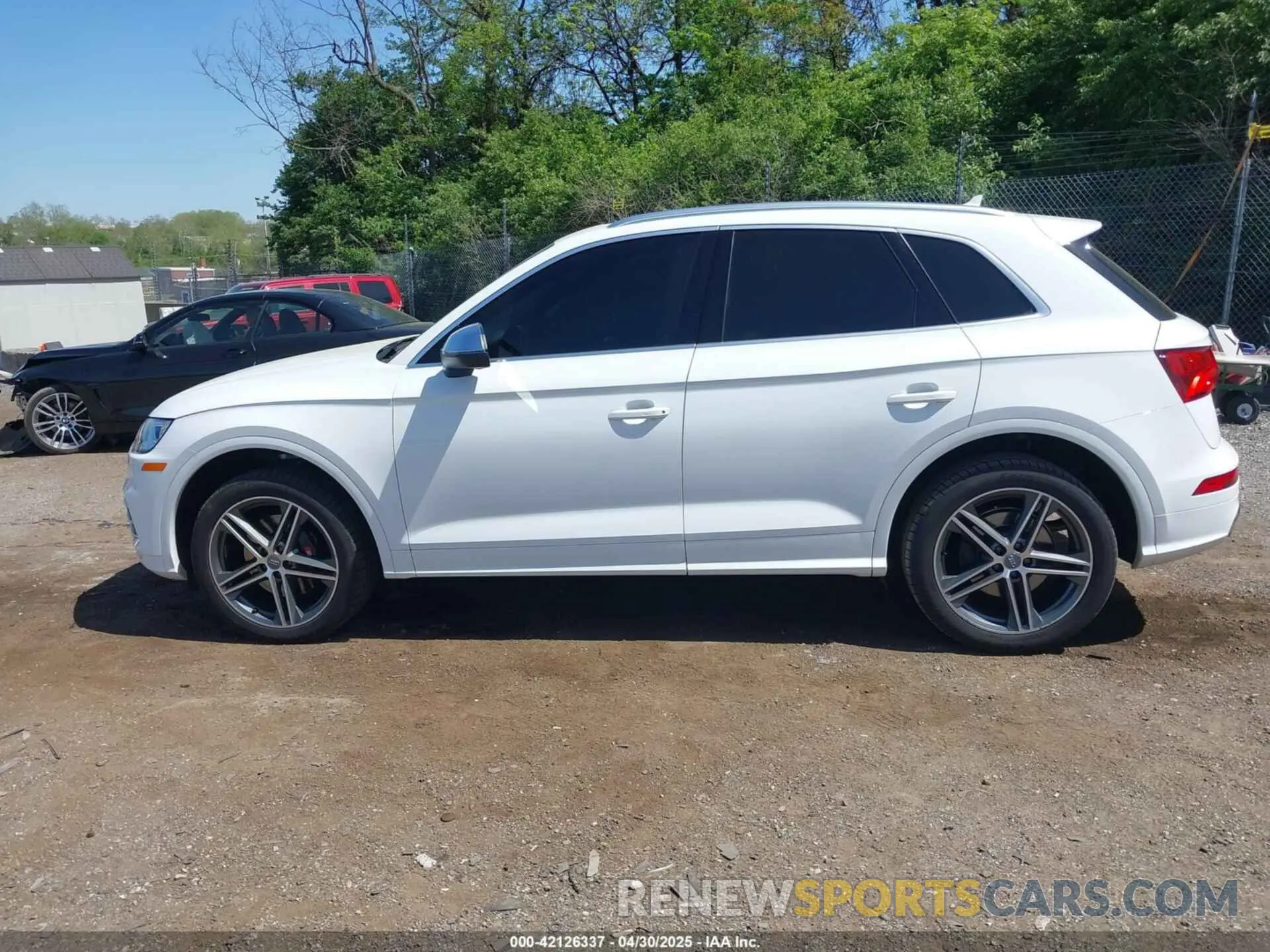 15 Фотография поврежденного автомобиля WA1B4AFY4K2002089 AUDI SQ5 2019