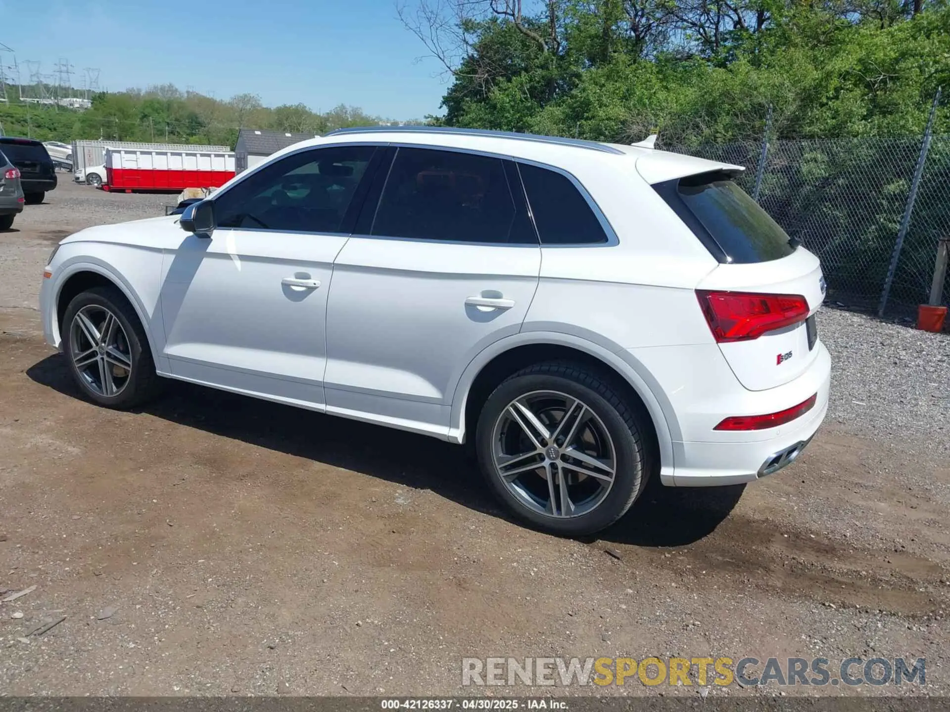 3 Фотография поврежденного автомобиля WA1B4AFY4K2002089 AUDI SQ5 2019