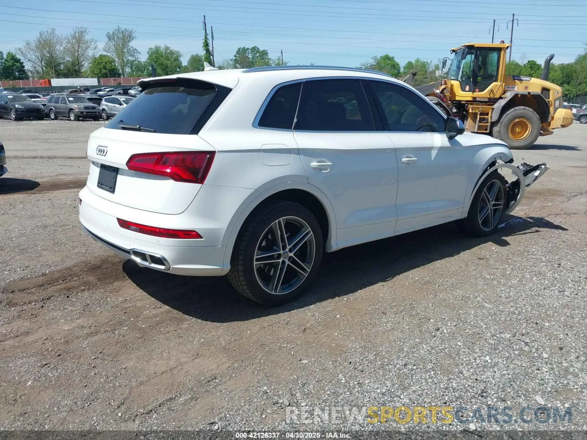 4 Фотография поврежденного автомобиля WA1B4AFY4K2002089 AUDI SQ5 2019