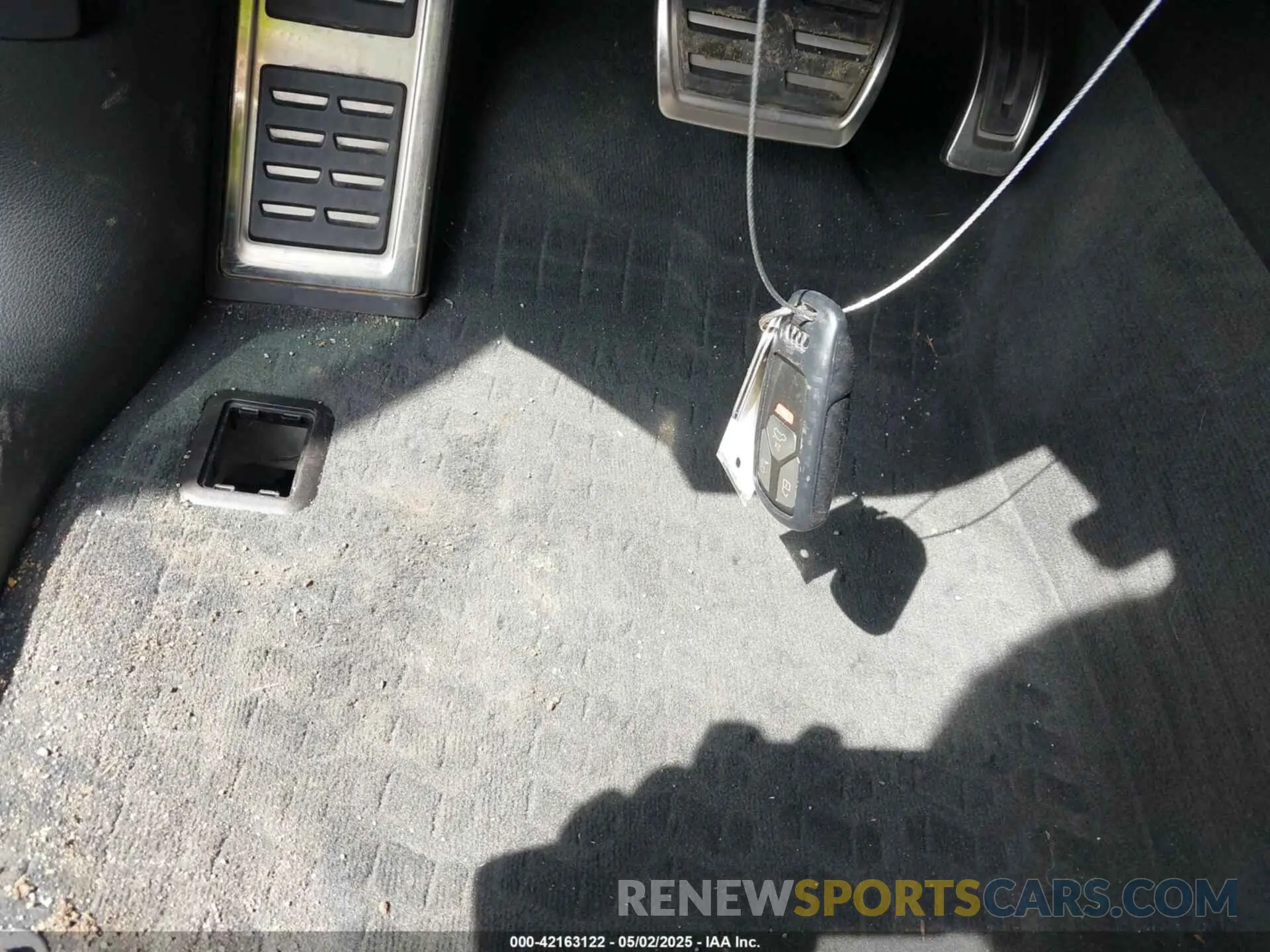 11 Фотография поврежденного автомобиля WA1B4AFY4K2070490 AUDI SQ5 2019