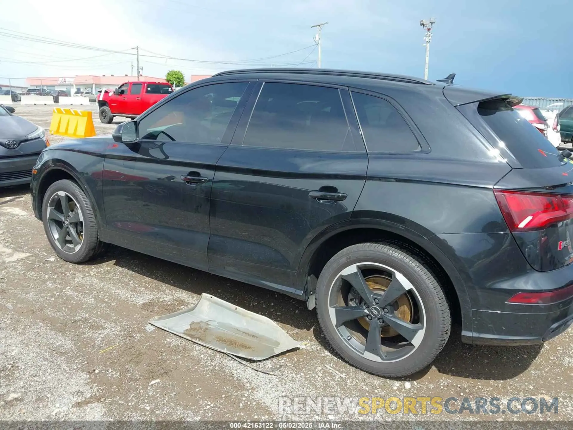 14 Фотография поврежденного автомобиля WA1B4AFY4K2070490 AUDI SQ5 2019