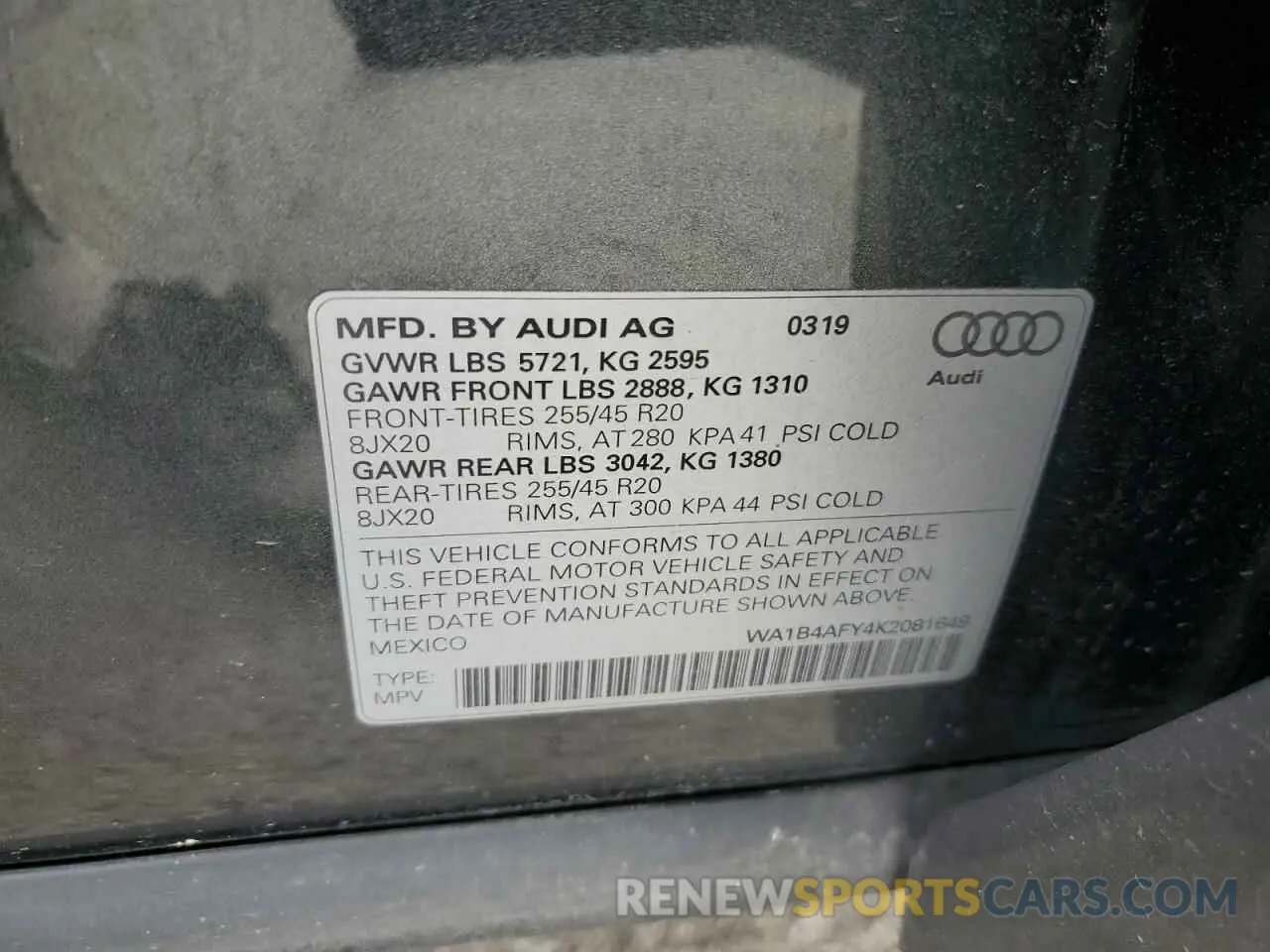 12 Photograph of a damaged car WA1B4AFY4K2081649 AUDI SQ5 2019
