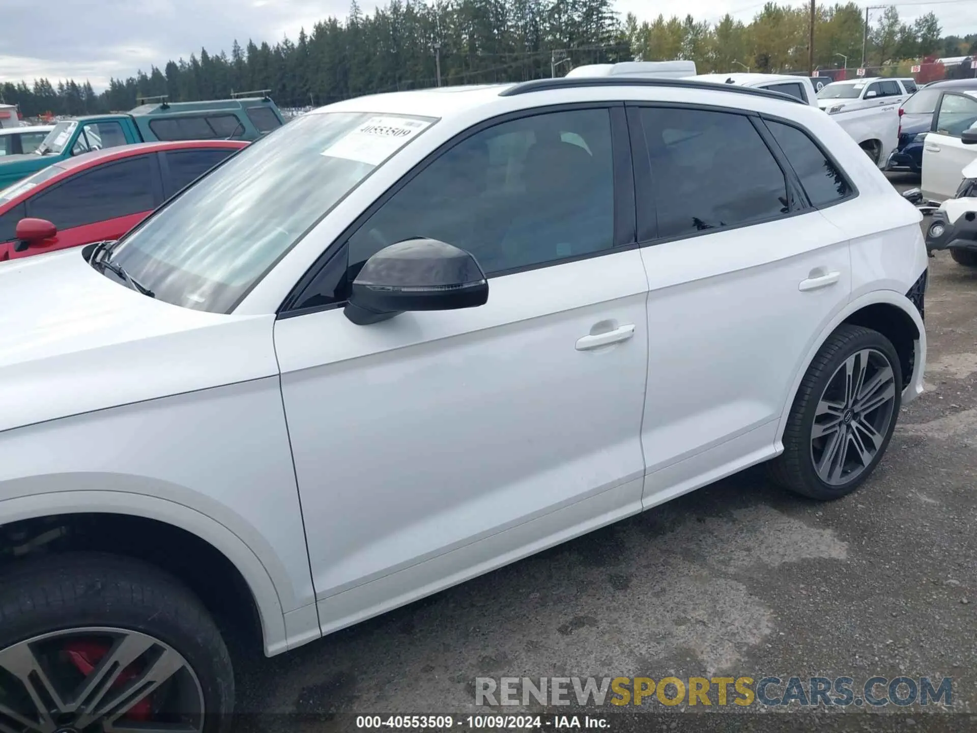 15 Фотография поврежденного автомобиля WA1B4AFY4K2097382 AUDI SQ5 2019