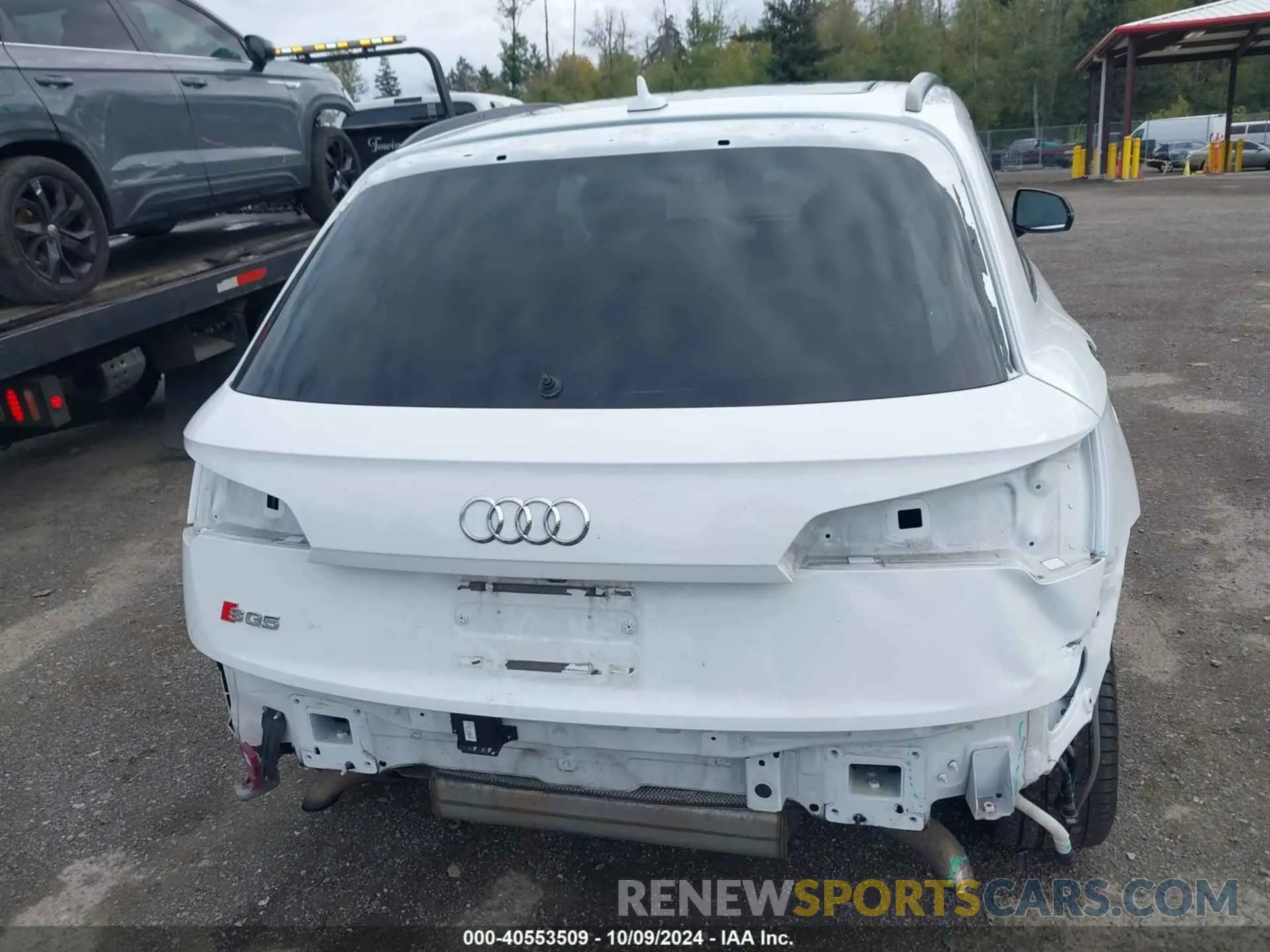17 Фотография поврежденного автомобиля WA1B4AFY4K2097382 AUDI SQ5 2019