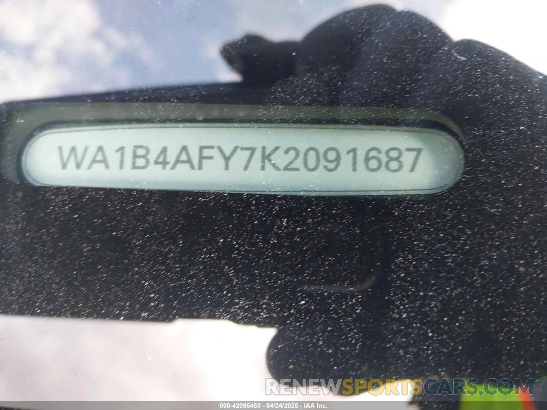 9 Фотография поврежденного автомобиля WA1B4AFY7K2091687 AUDI SQ5 2019