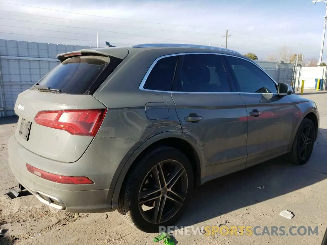 3 Фотография поврежденного автомобиля WA1B4AFY7K2112005 AUDI SQ5 2019