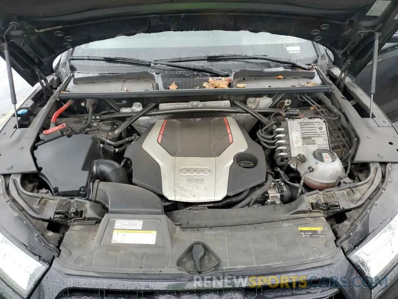 11 Photograph of a damaged car WA1B4AFY8K2022409 AUDI SQ5 2019