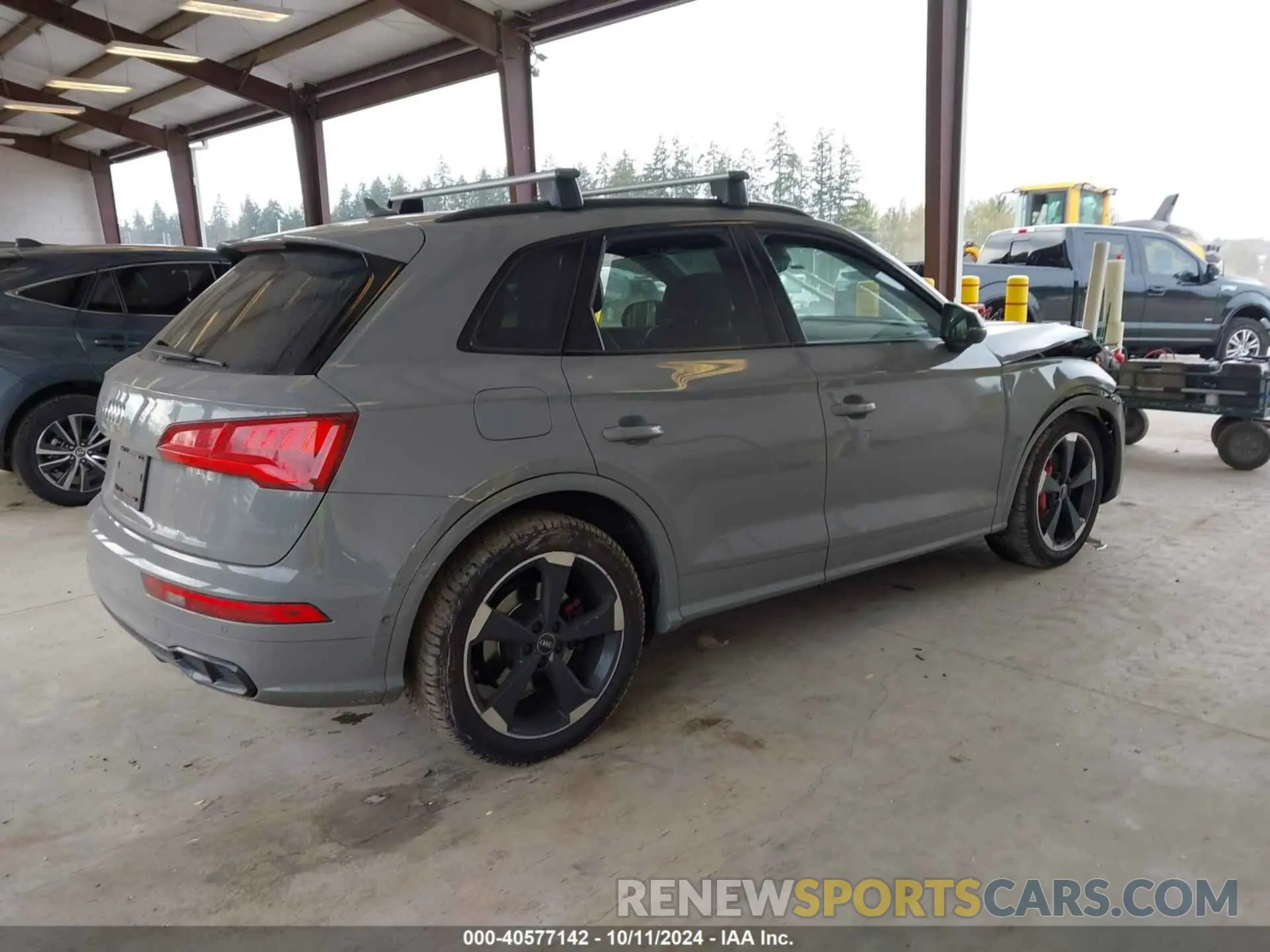 4 Photograph of a damaged car WA1C4AFY2K2005545 AUDI SQ5 2019