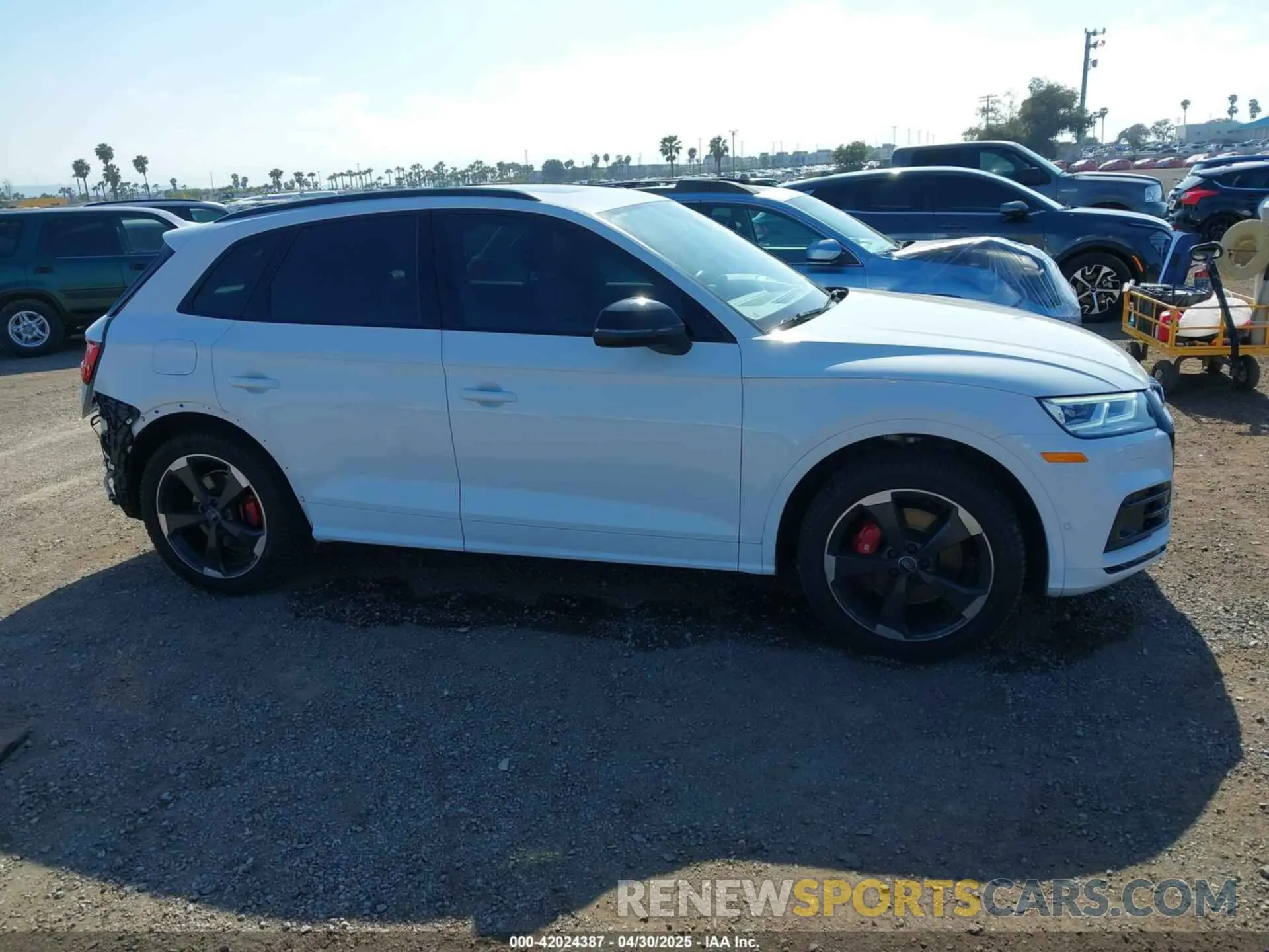 14 Фотография поврежденного автомобиля WA1C4AFY4K2131017 AUDI SQ5 2019