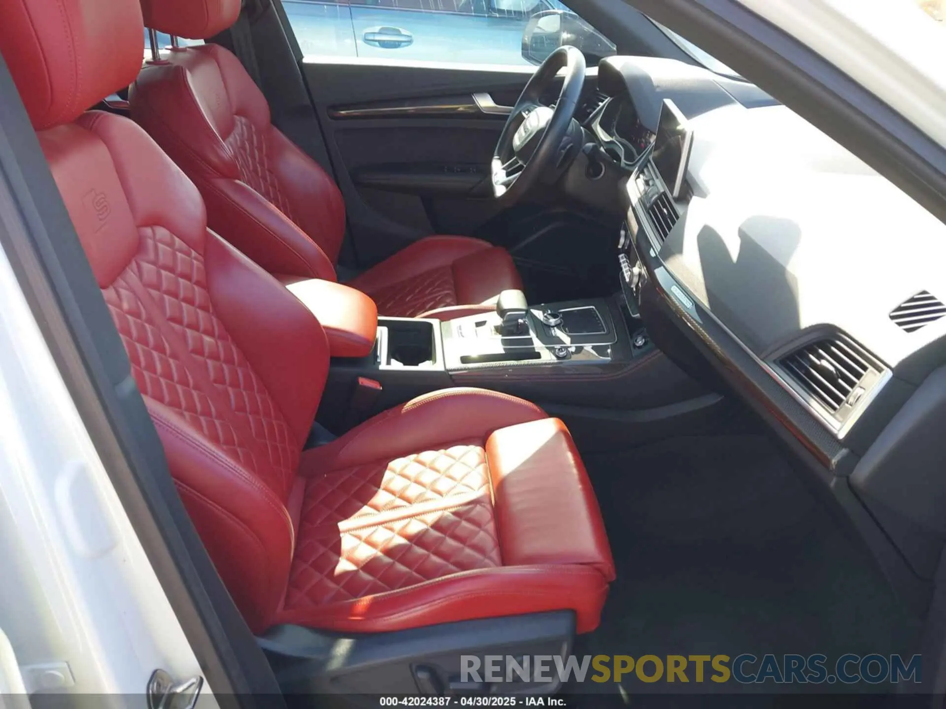 5 Фотография поврежденного автомобиля WA1C4AFY4K2131017 AUDI SQ5 2019