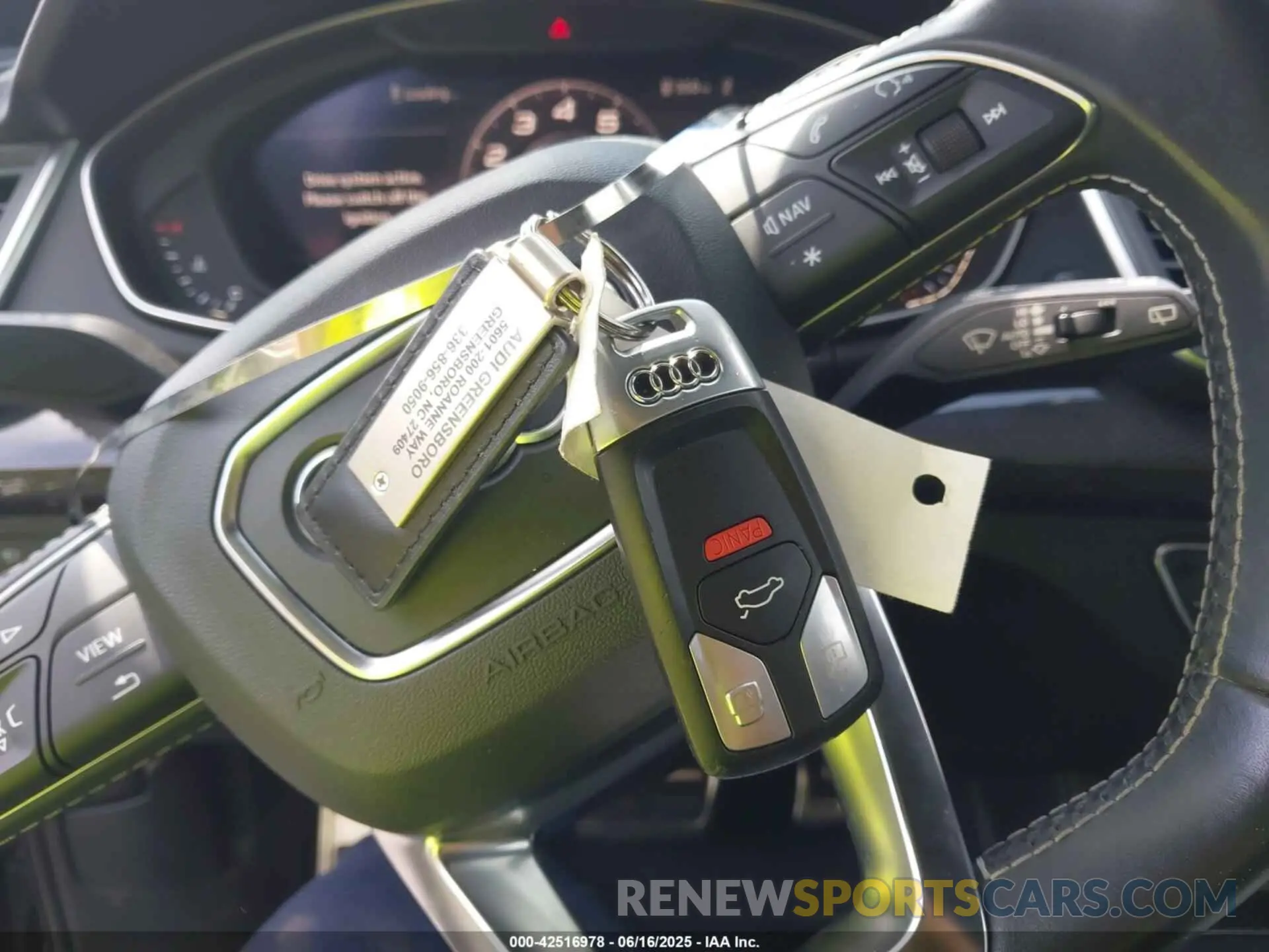 11 Photograph of a damaged car WA1C4AFY5K2029449 AUDI SQ5 2019