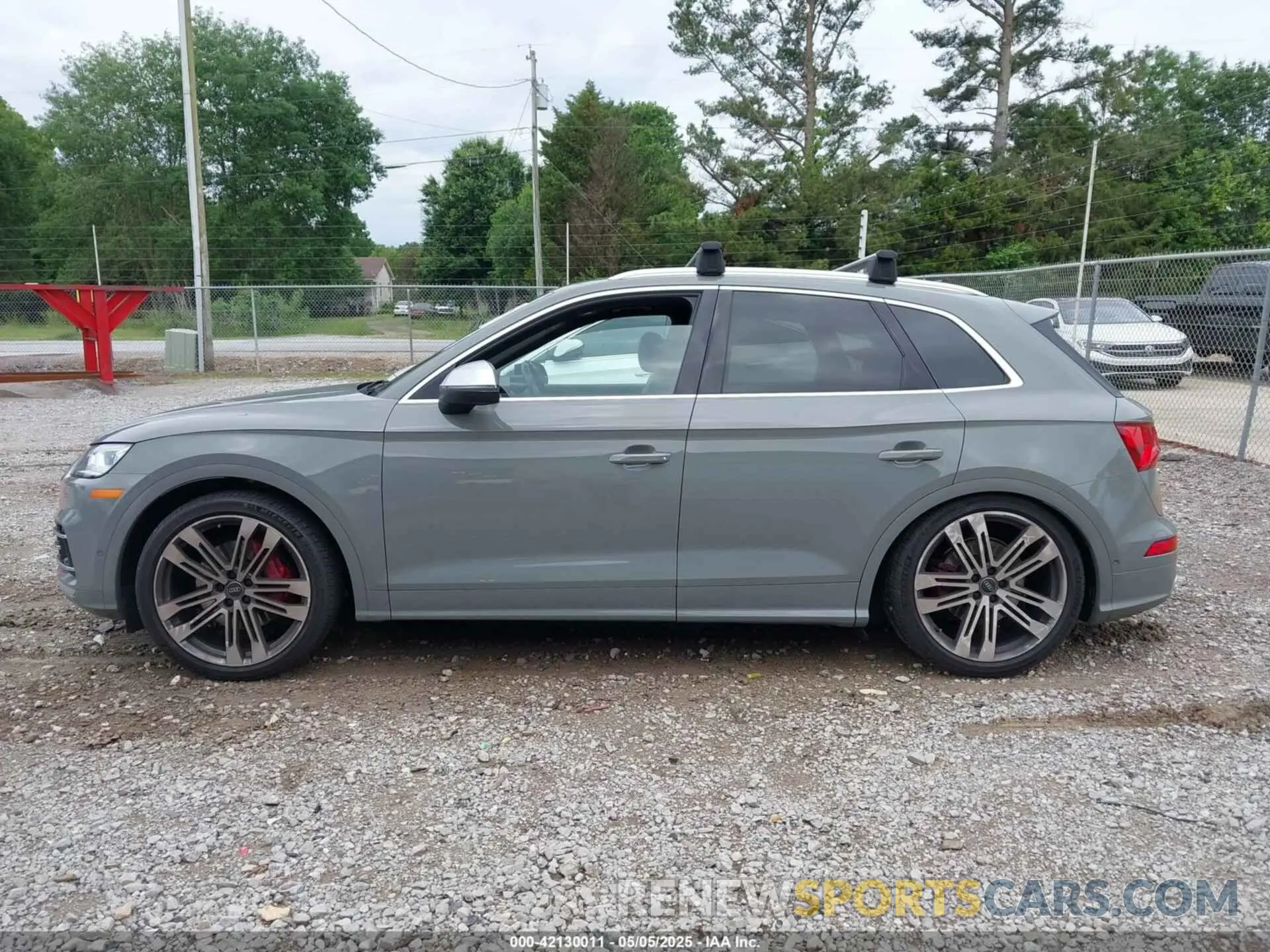 14 Photograph of a damaged car WA1C4AFY8K2012905 AUDI SQ5 2019