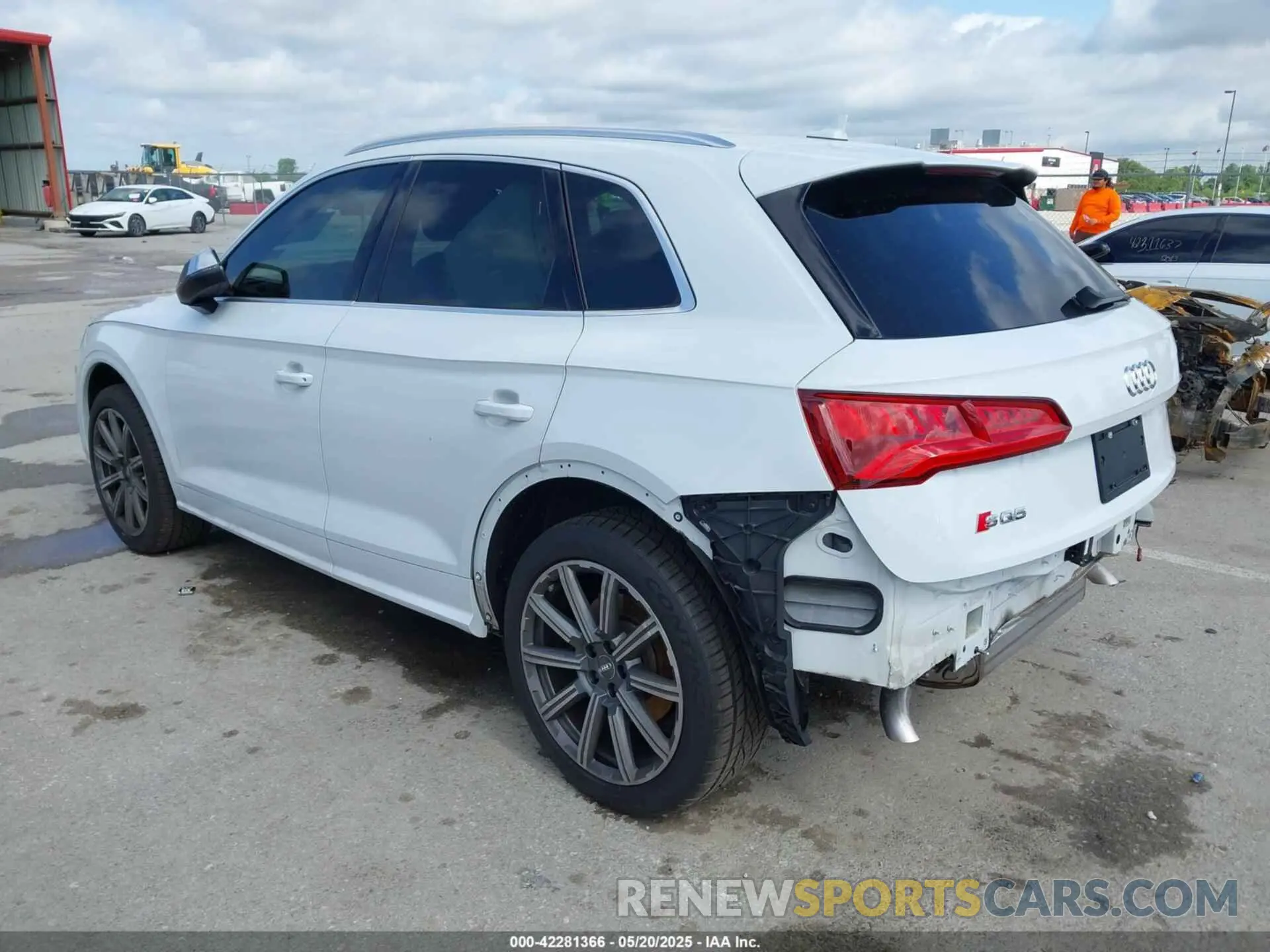 3 Photograph of a damaged car WA1A4AFY9L2004398 AUDI SQ5 2020