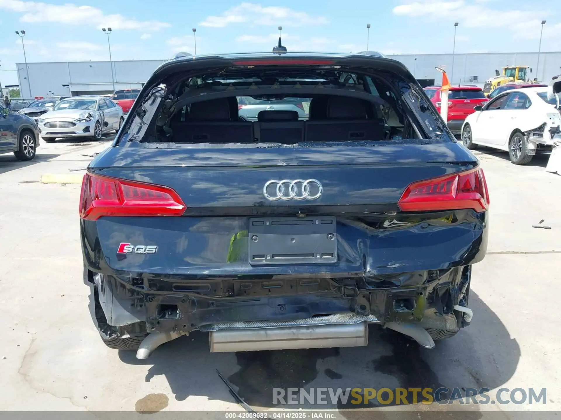 17 Фотография поврежденного автомобиля WA1B4AFY0L2059116 AUDI SQ5 2020