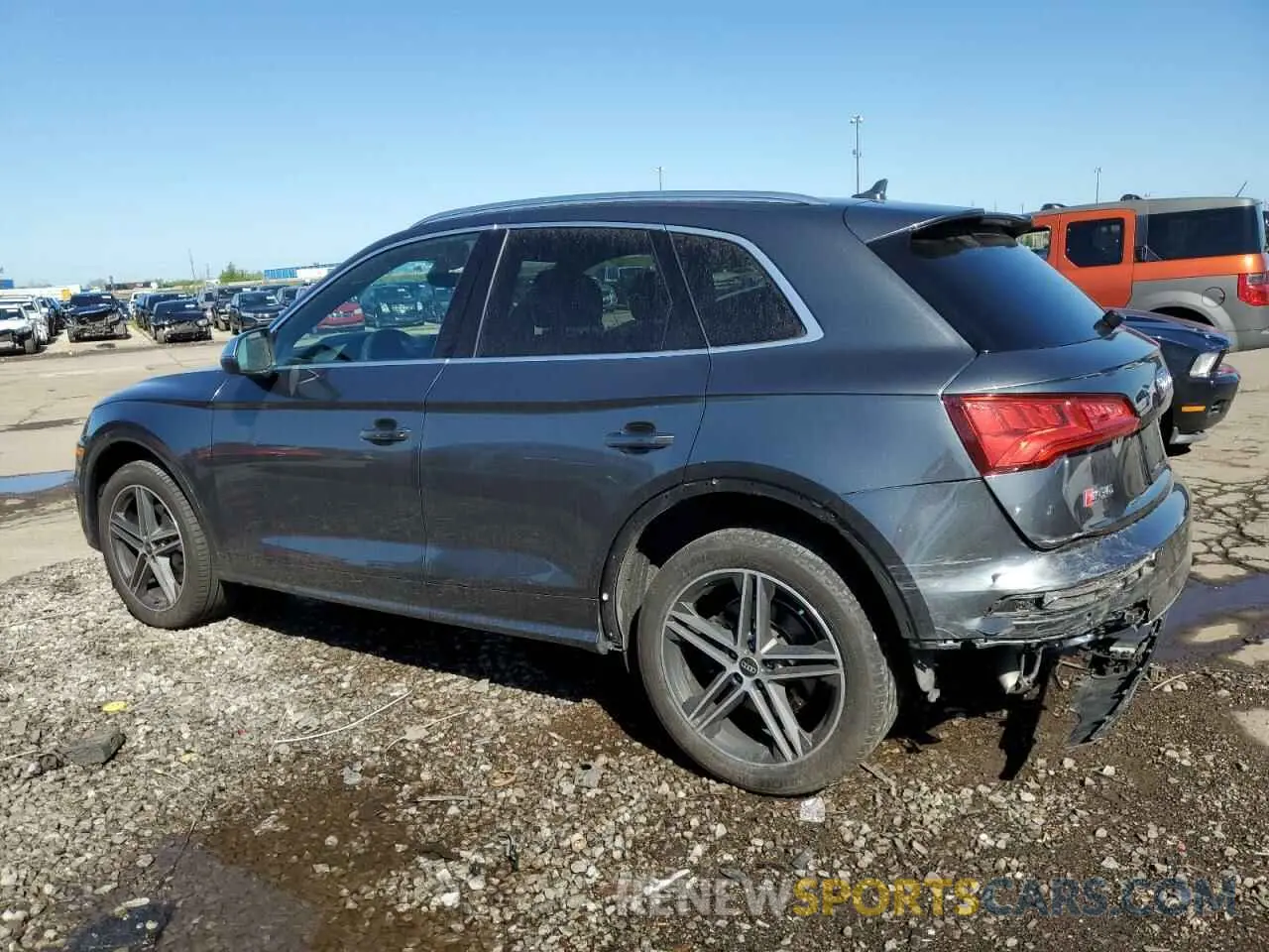 2 Фотография поврежденного автомобиля WA1B4AFY0L2123400 AUDI SQ5 2020