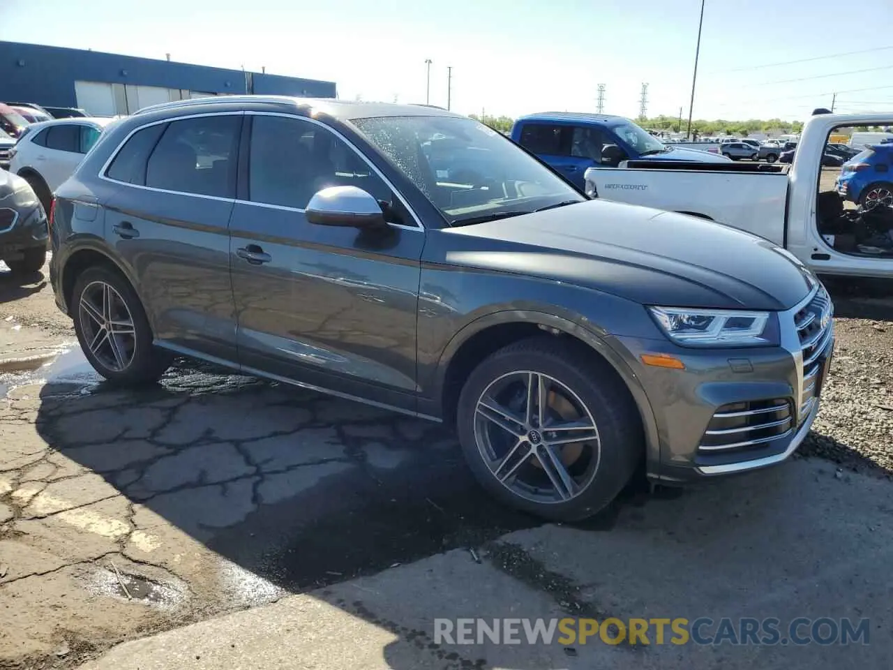 4 Фотография поврежденного автомобиля WA1B4AFY0L2123400 AUDI SQ5 2020