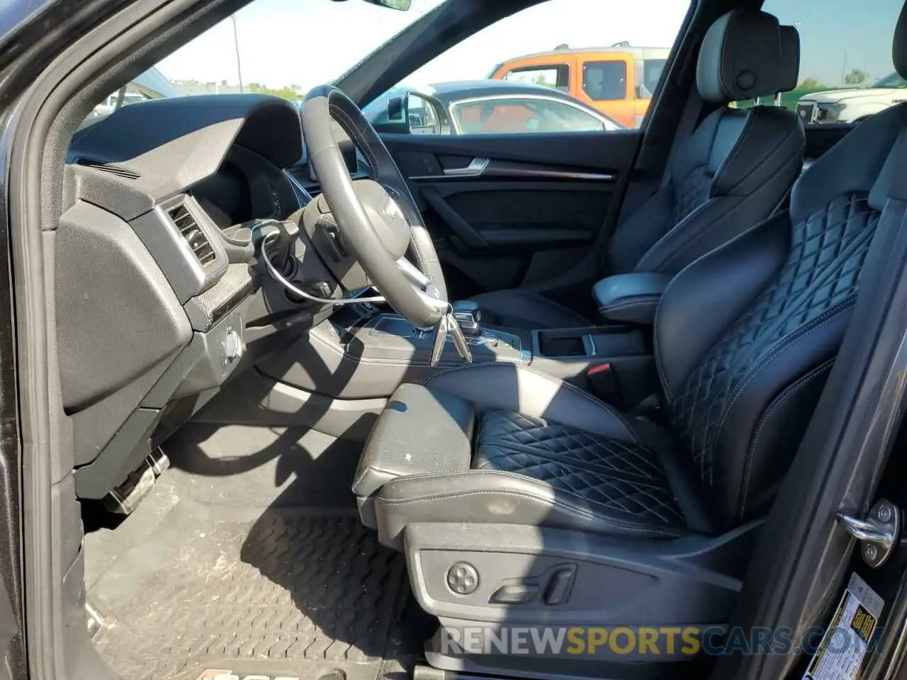 7 Фотография поврежденного автомобиля WA1B4AFY0L2123400 AUDI SQ5 2020