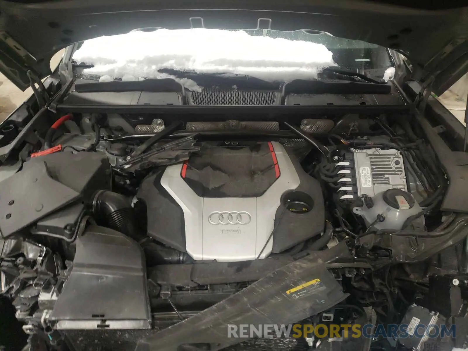 7 Photograph of a damaged car WA1B4AFY2L2030281 AUDI SQ5 2020