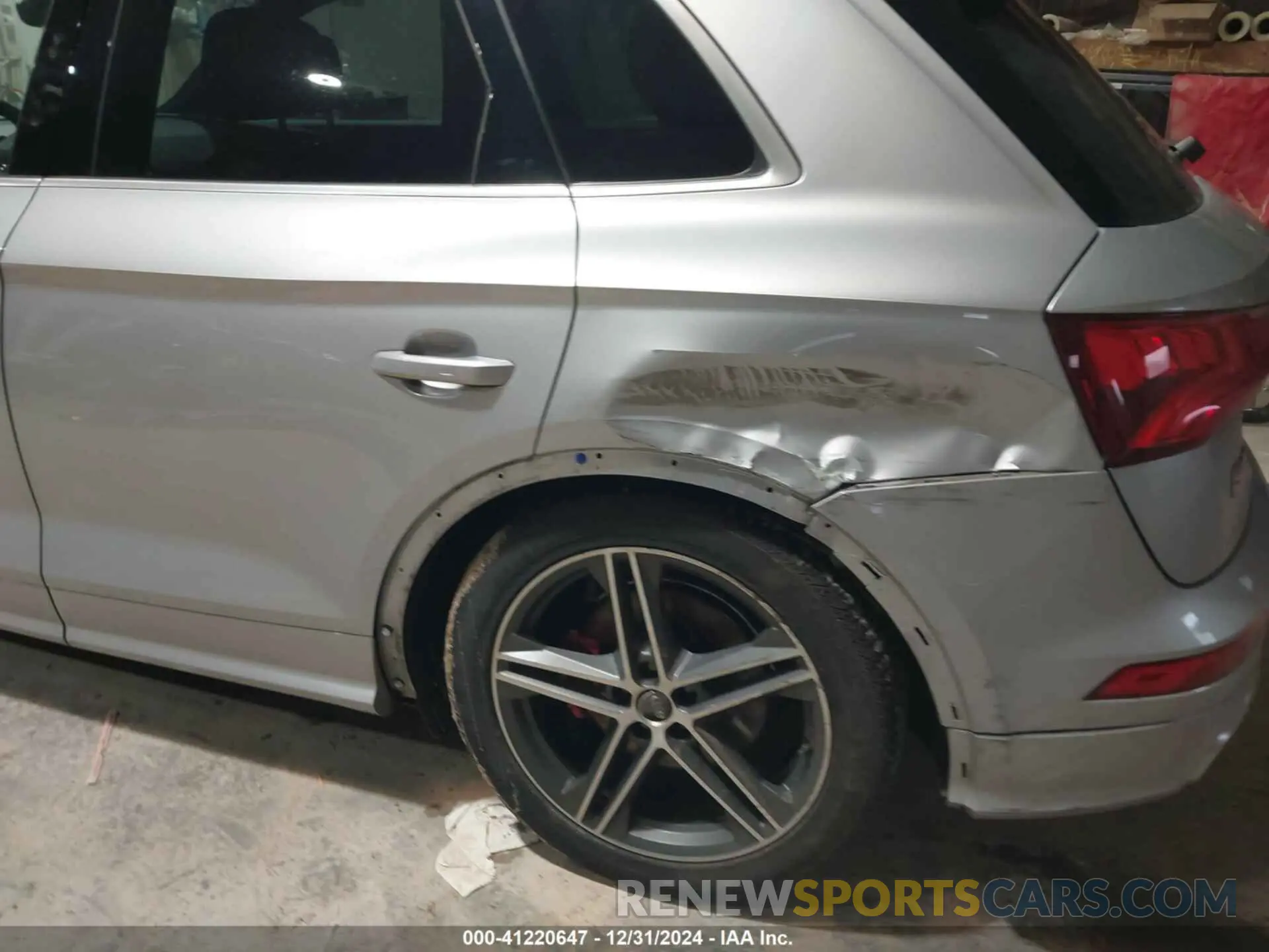 17 Фотография поврежденного автомобиля WA1B4AFY2L2078802 AUDI SQ5 2020