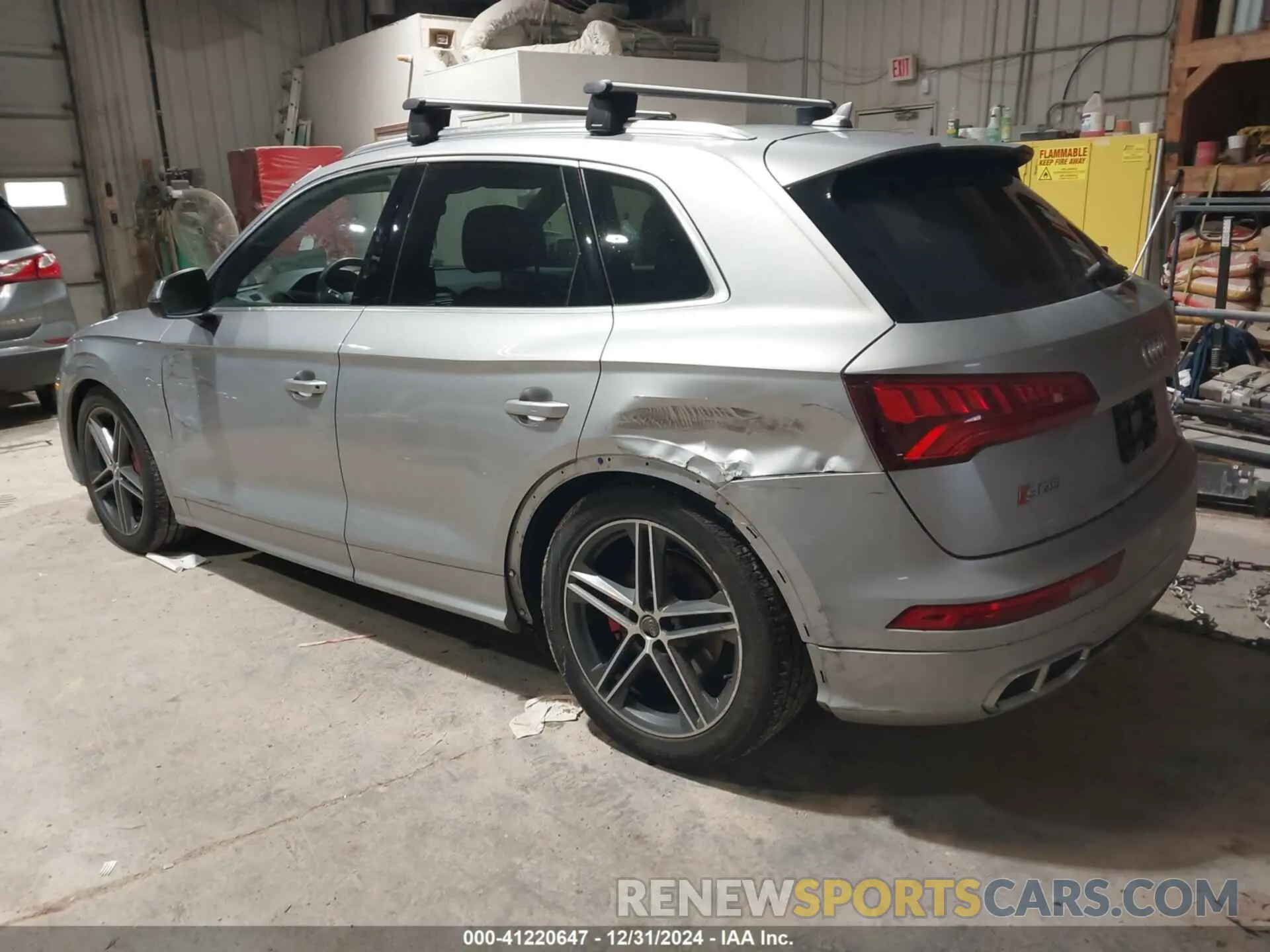 3 Фотография поврежденного автомобиля WA1B4AFY2L2078802 AUDI SQ5 2020