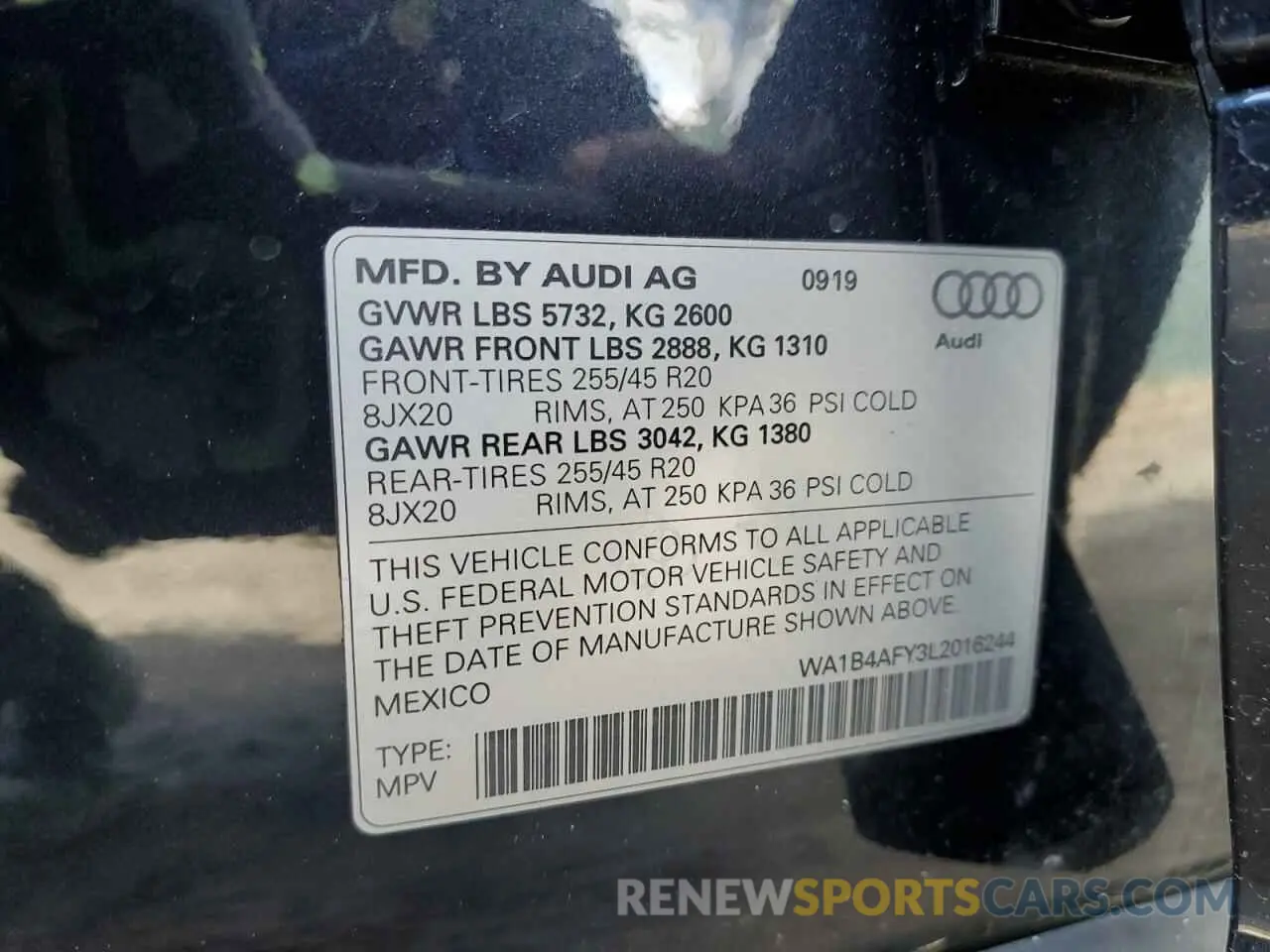 15 Photograph of a damaged car WA1B4AFY3L2016244 AUDI SQ5 2020